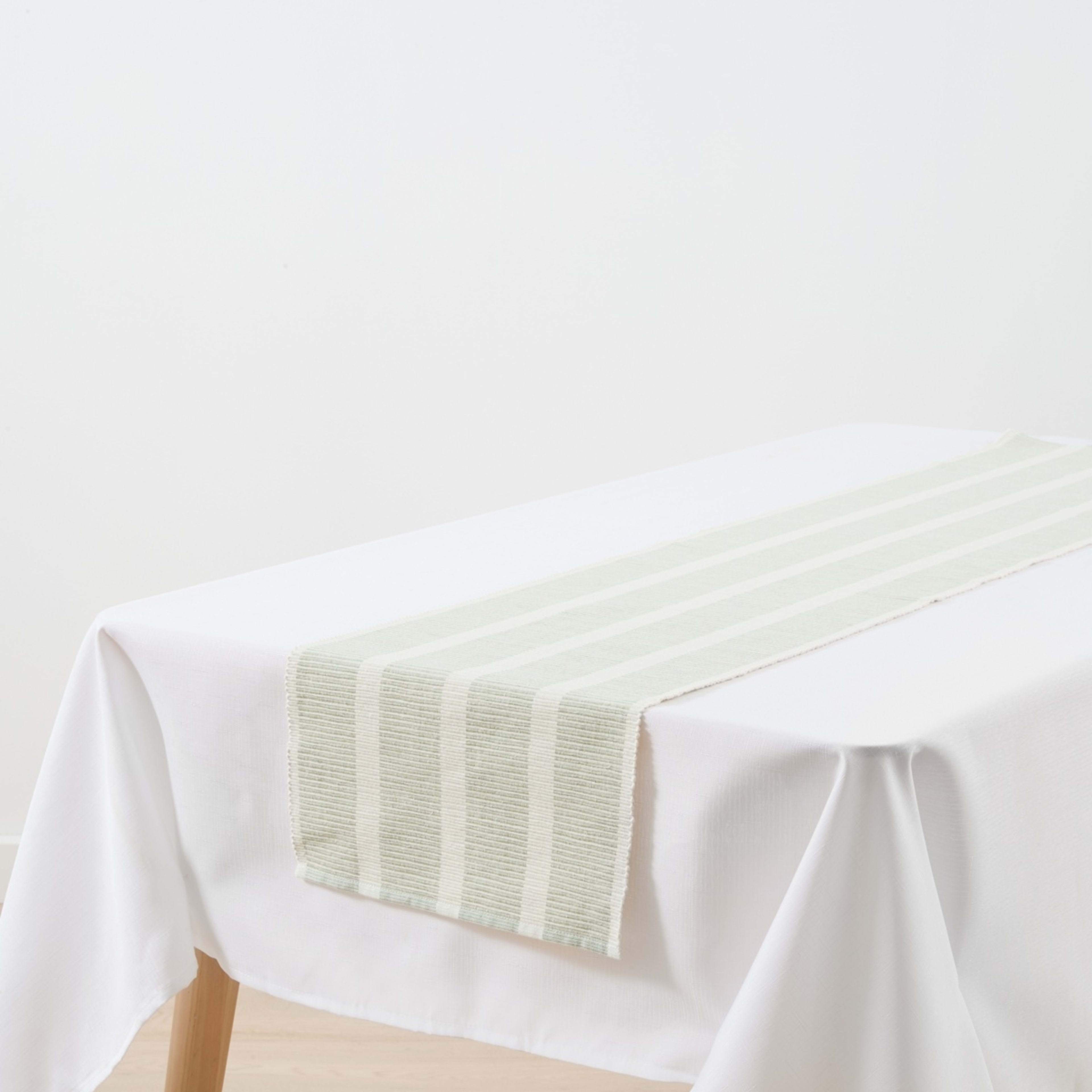 2 Green Ribbed Table Runner, 2 of 5
