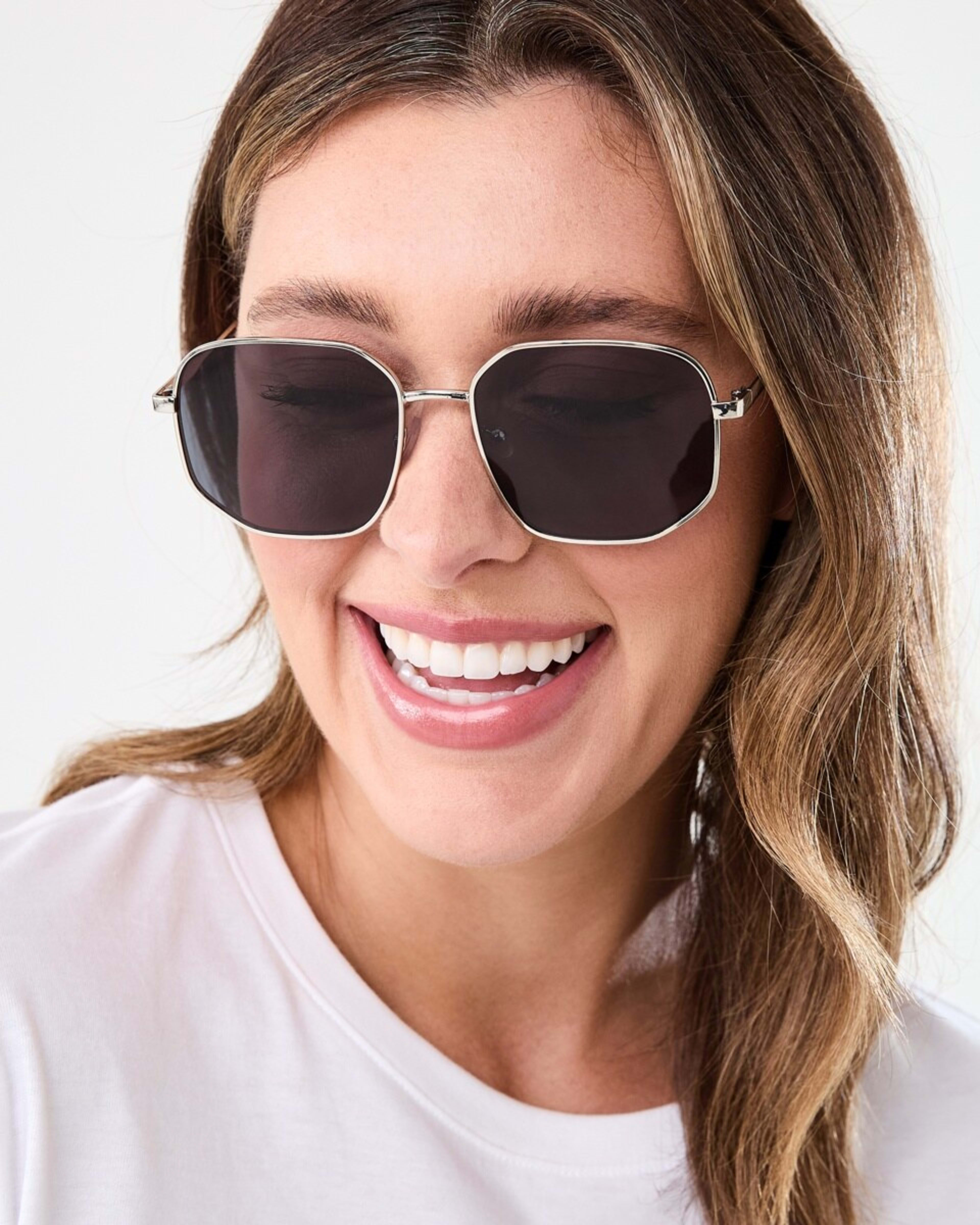 5 Metal Square Frame Sunglasses SILVER, 5 of 6