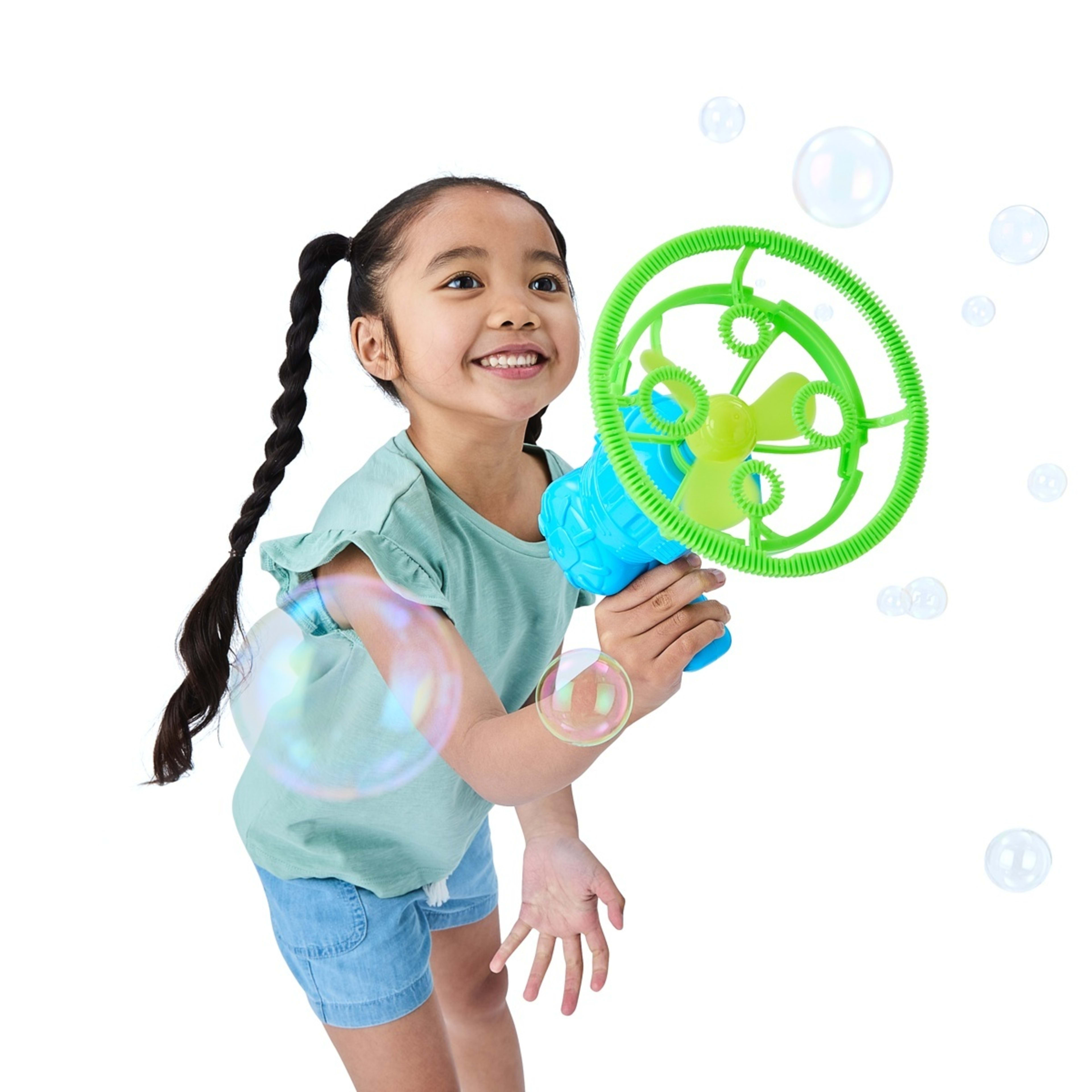 1 Bubbles Inside a Giant Bubble Blaster