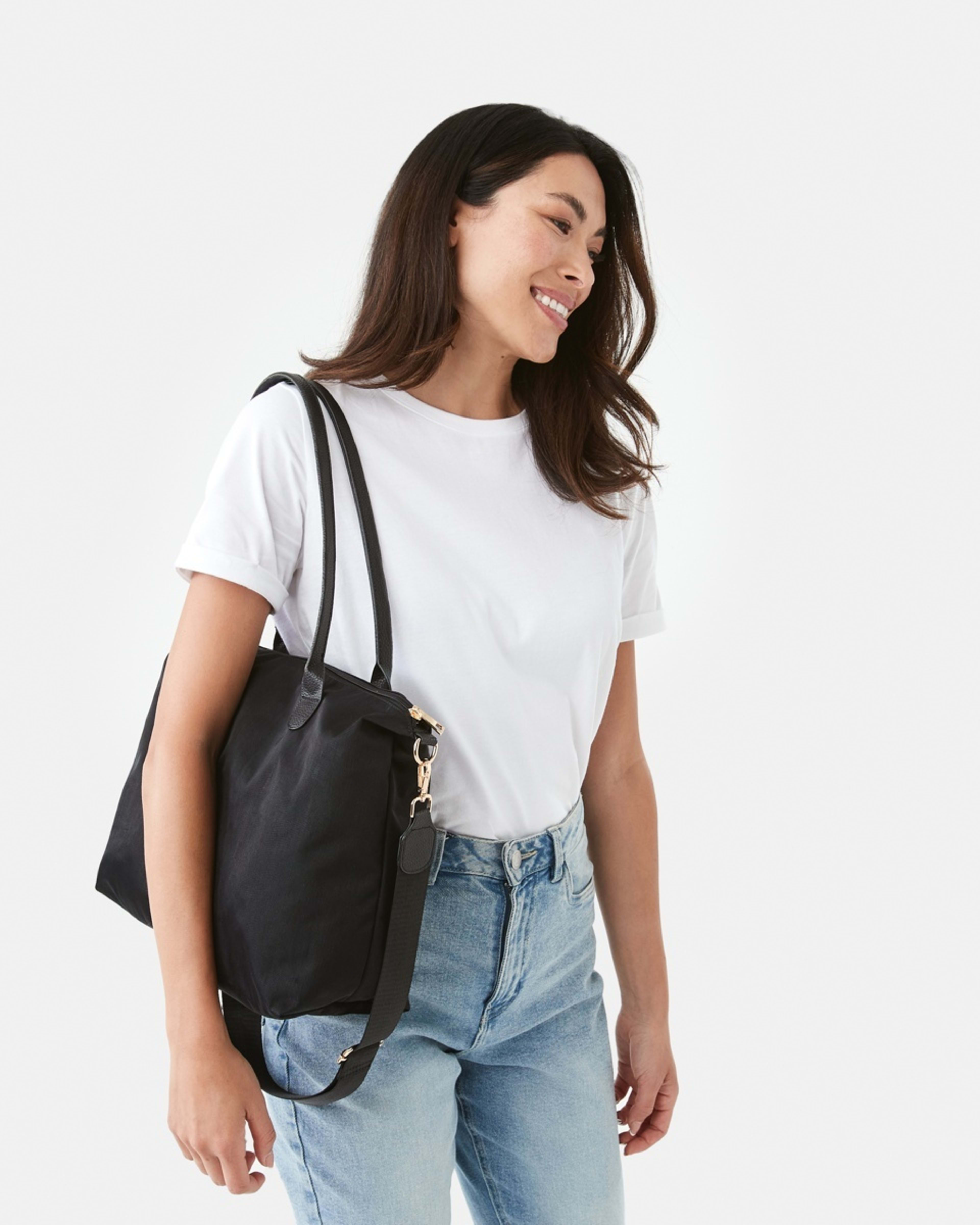 5 Woven Nylon Tote Bag Black, 5 of 5