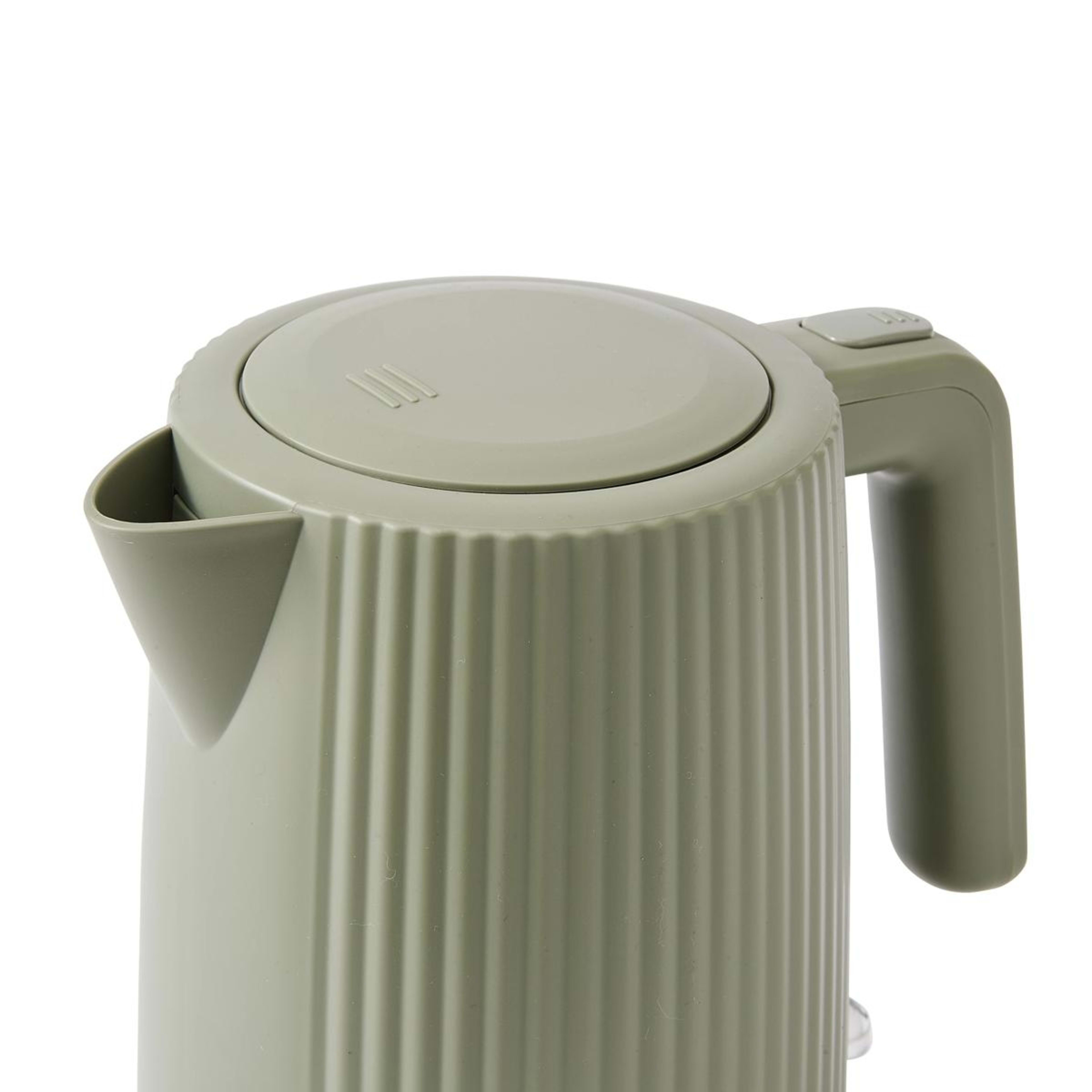 4 1.7L Linear Kettle - Green, 4 of 6