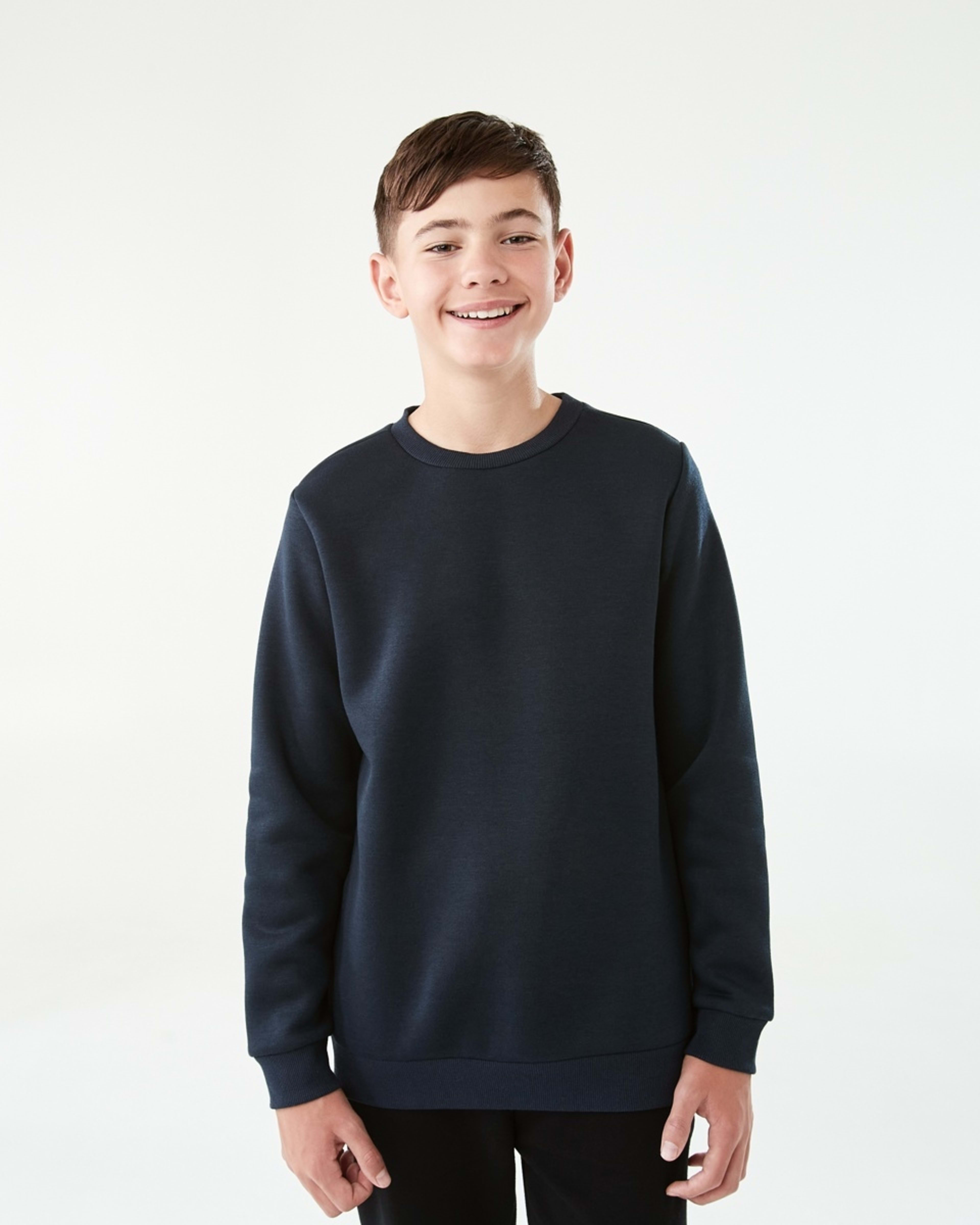1 Basic Crew Sweatshirt Nvy Sphire, 1 of 9