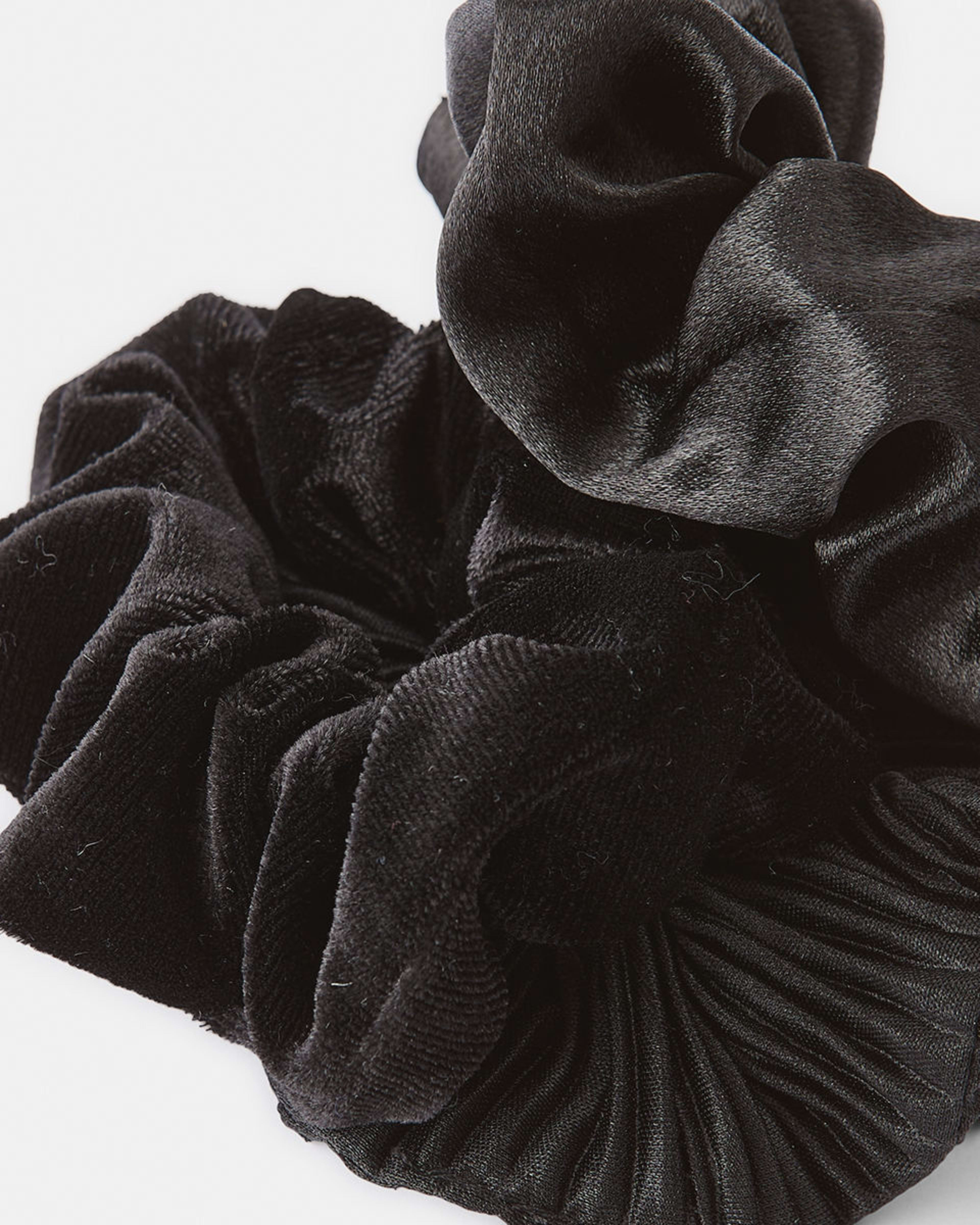 3 3 Pack Textured Hair Scrunchies - Black Black, 3 of 5