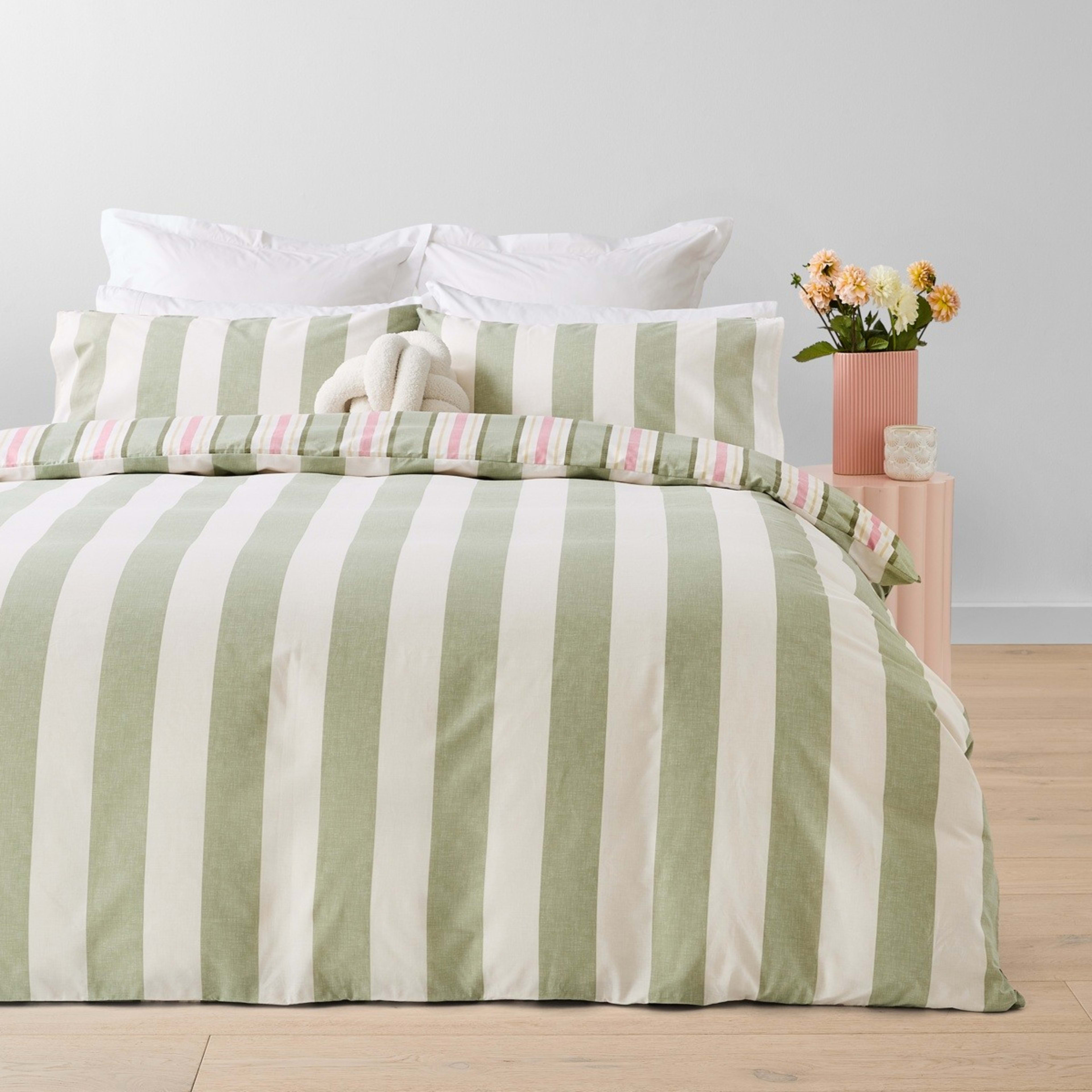 2 Alexis Cotton Rich Reversible Quilt Cover Set - King Bed, 2 of 7