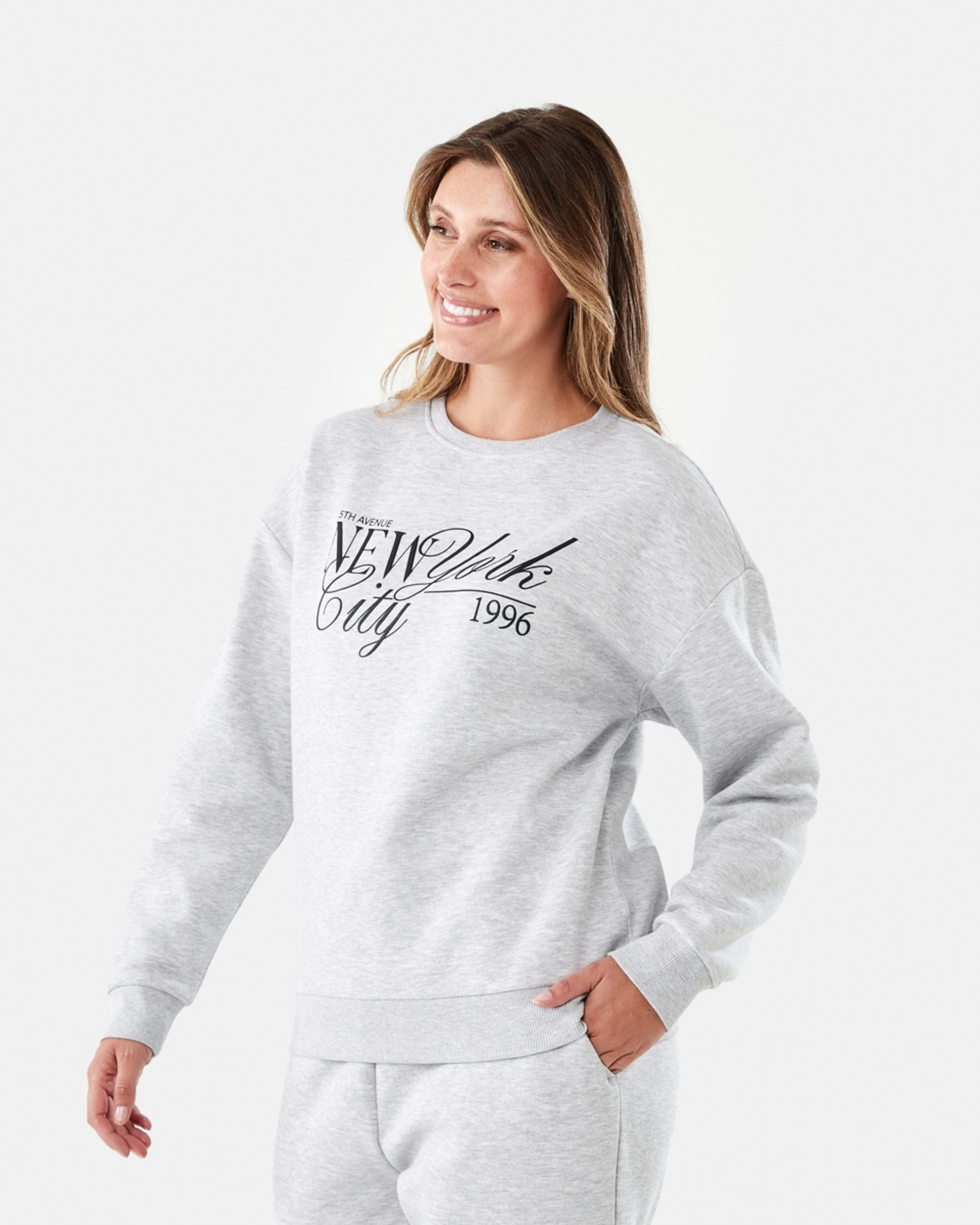 2 Long Sleeve Print Sweatshirt New York, 2 of 6