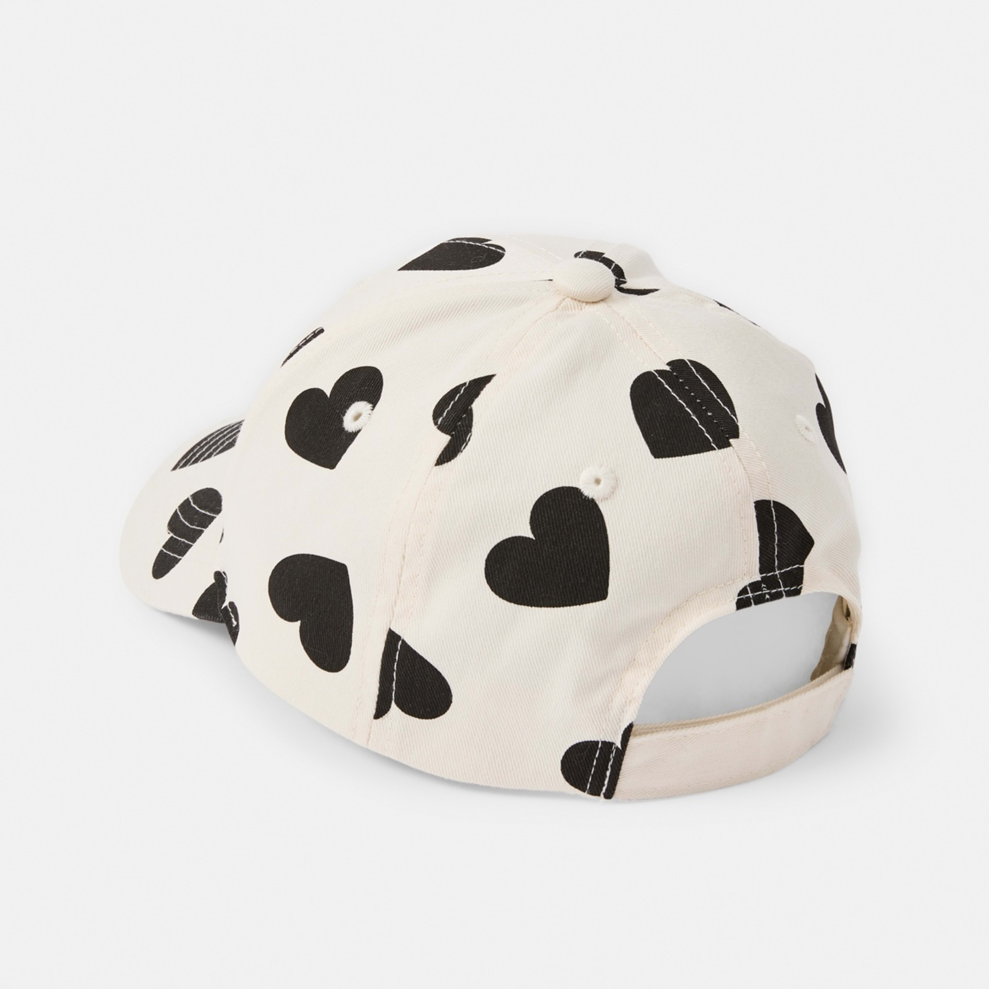 2 Heart Cap Hearts Cream, 2 of 3
