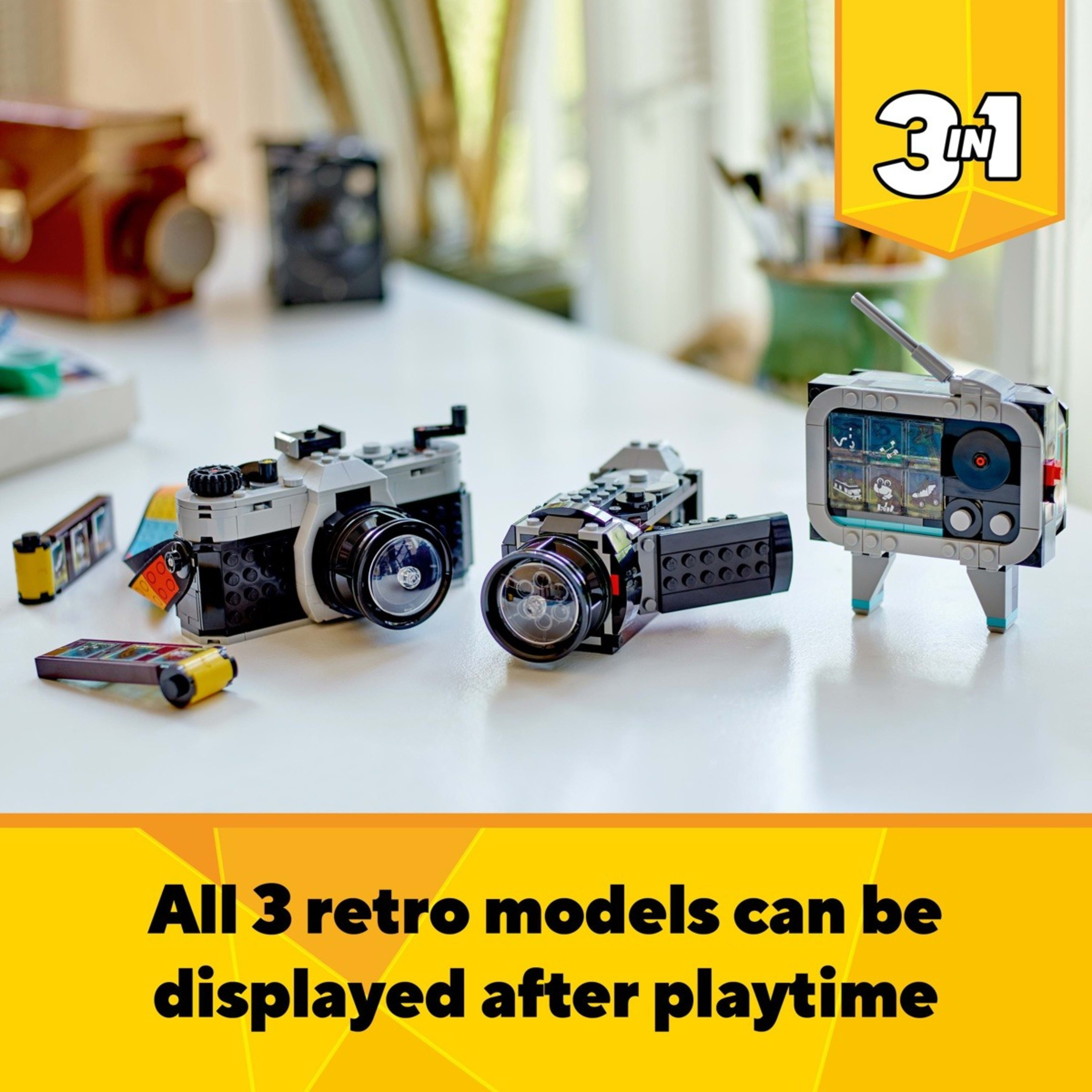 7 LEGO Creator Retro Camera 31147, 7 of 11