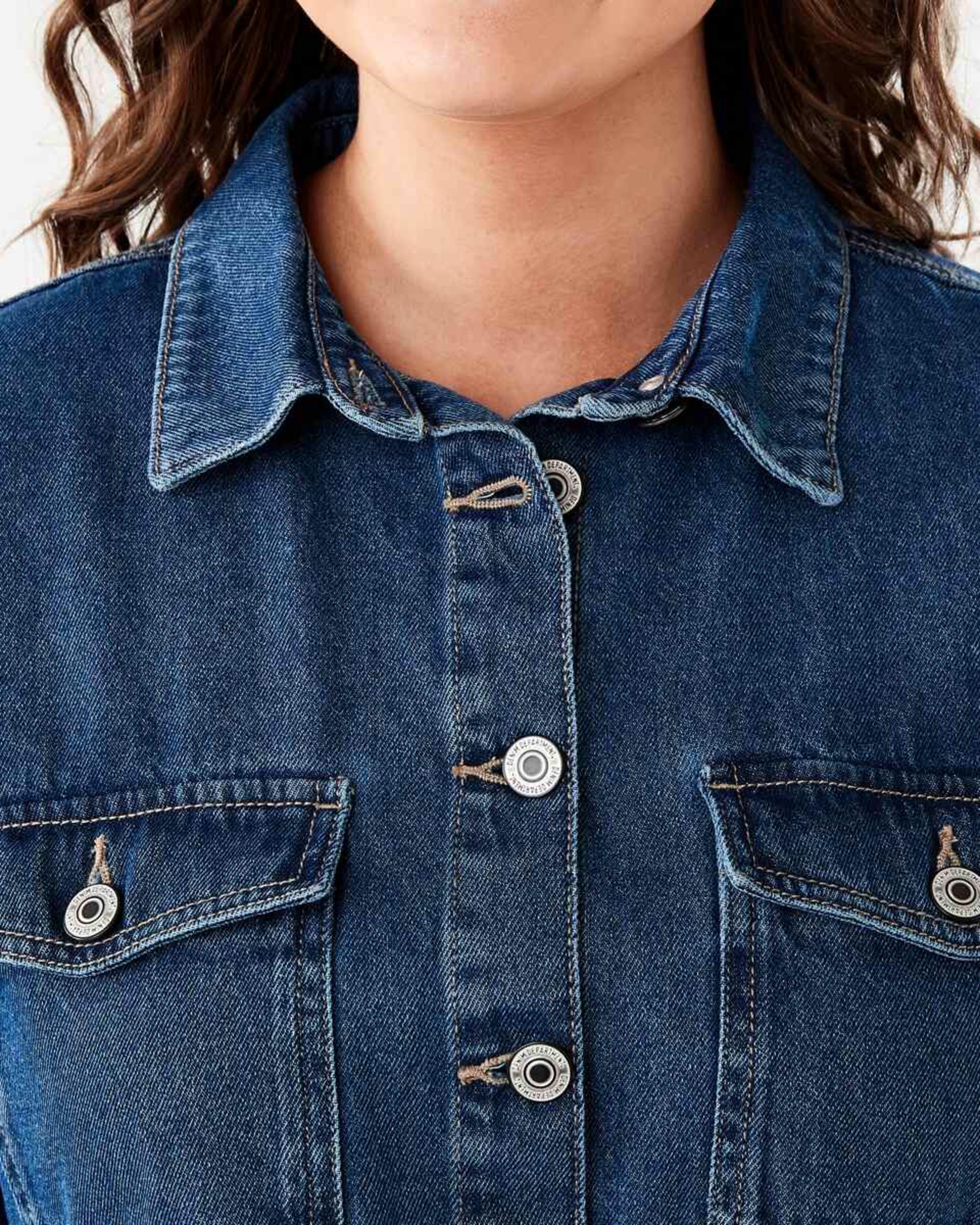 6 Short Sleeve Denim Cropped Shirt MID BLUE DENIM WASH, 6 of 7