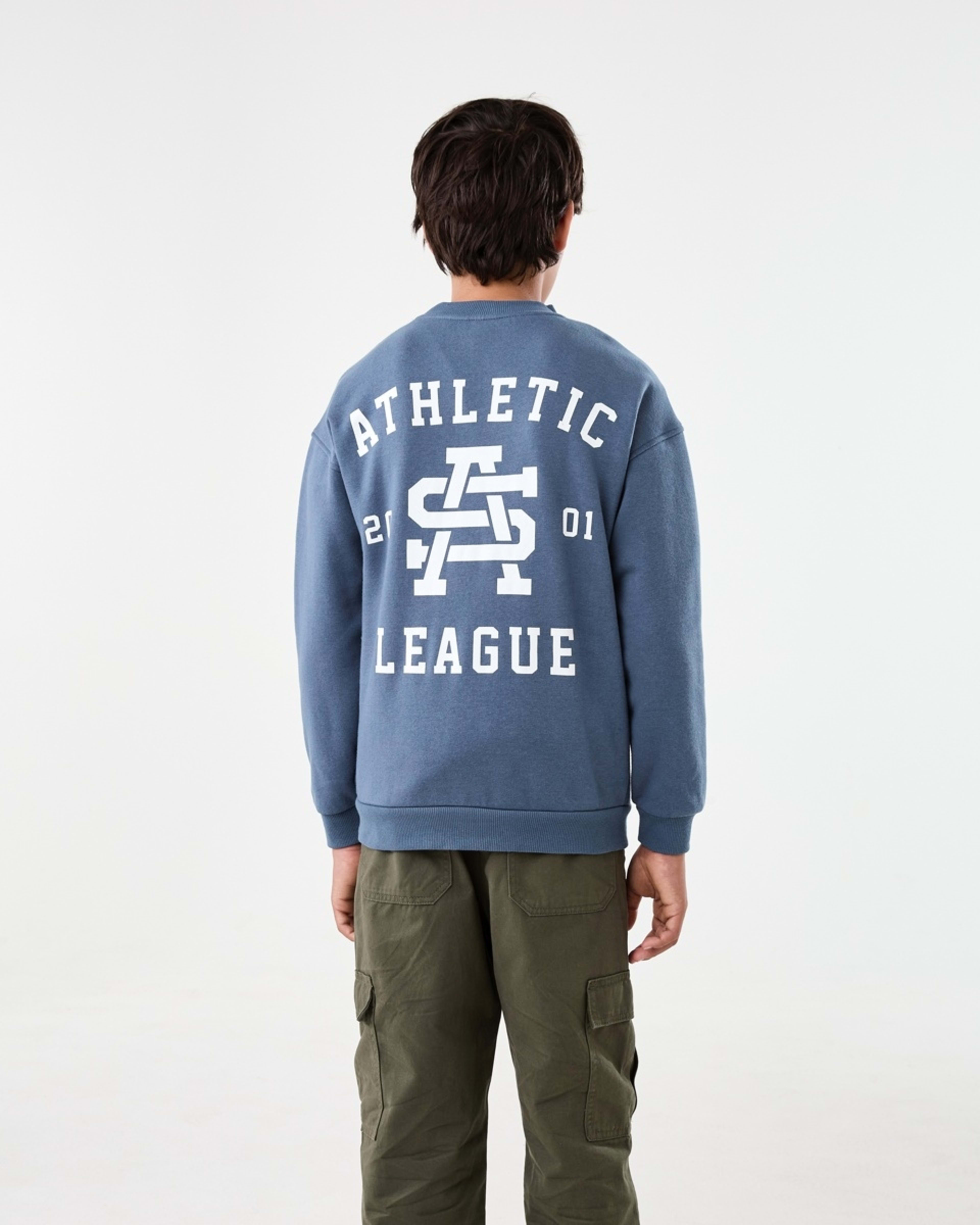 2 Oversized Graphic Crew Neck Sweatshirt Blu Athlet, 2 of 9