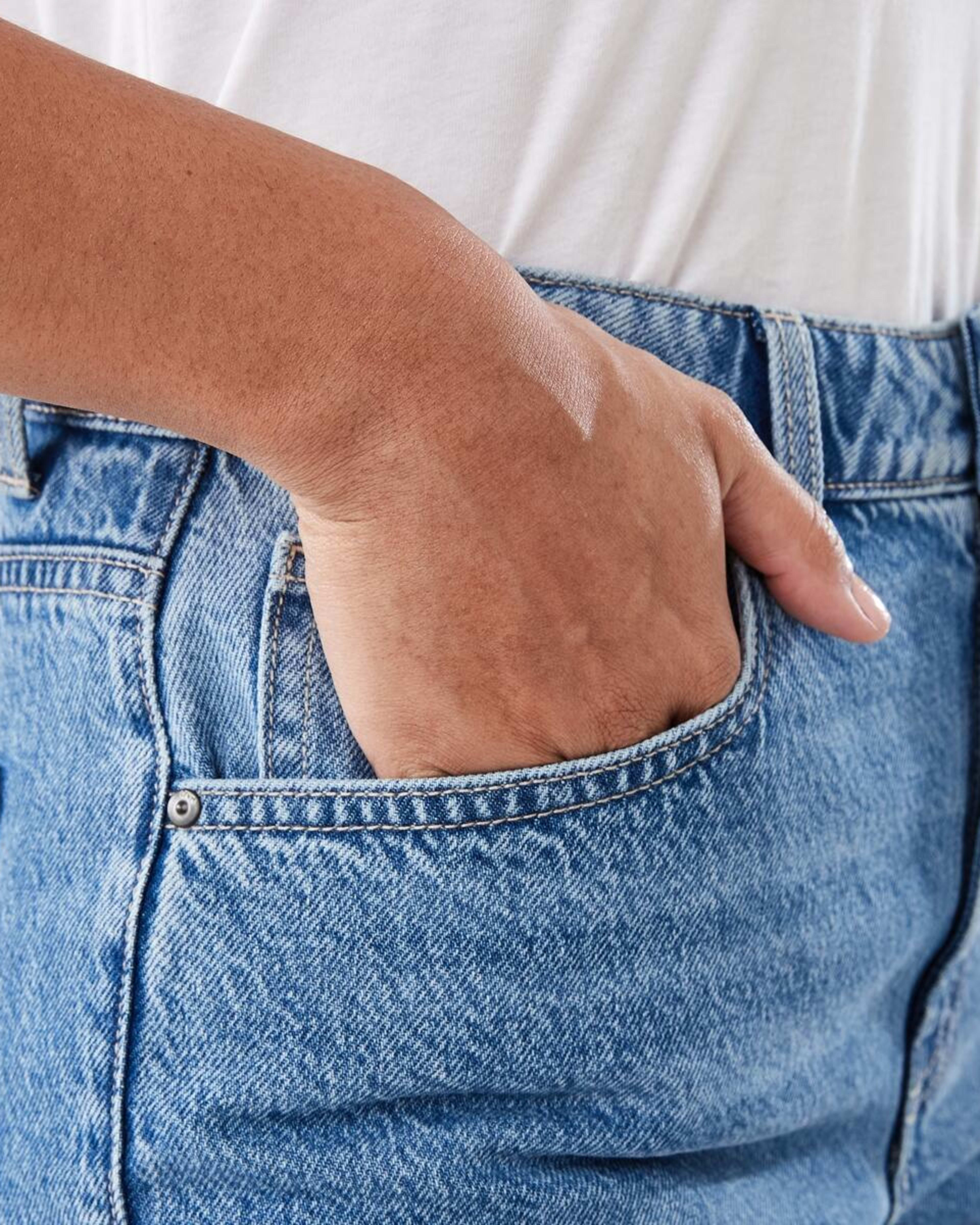 5 Cuffed Hem Jeans Light Wash, 5 of 5