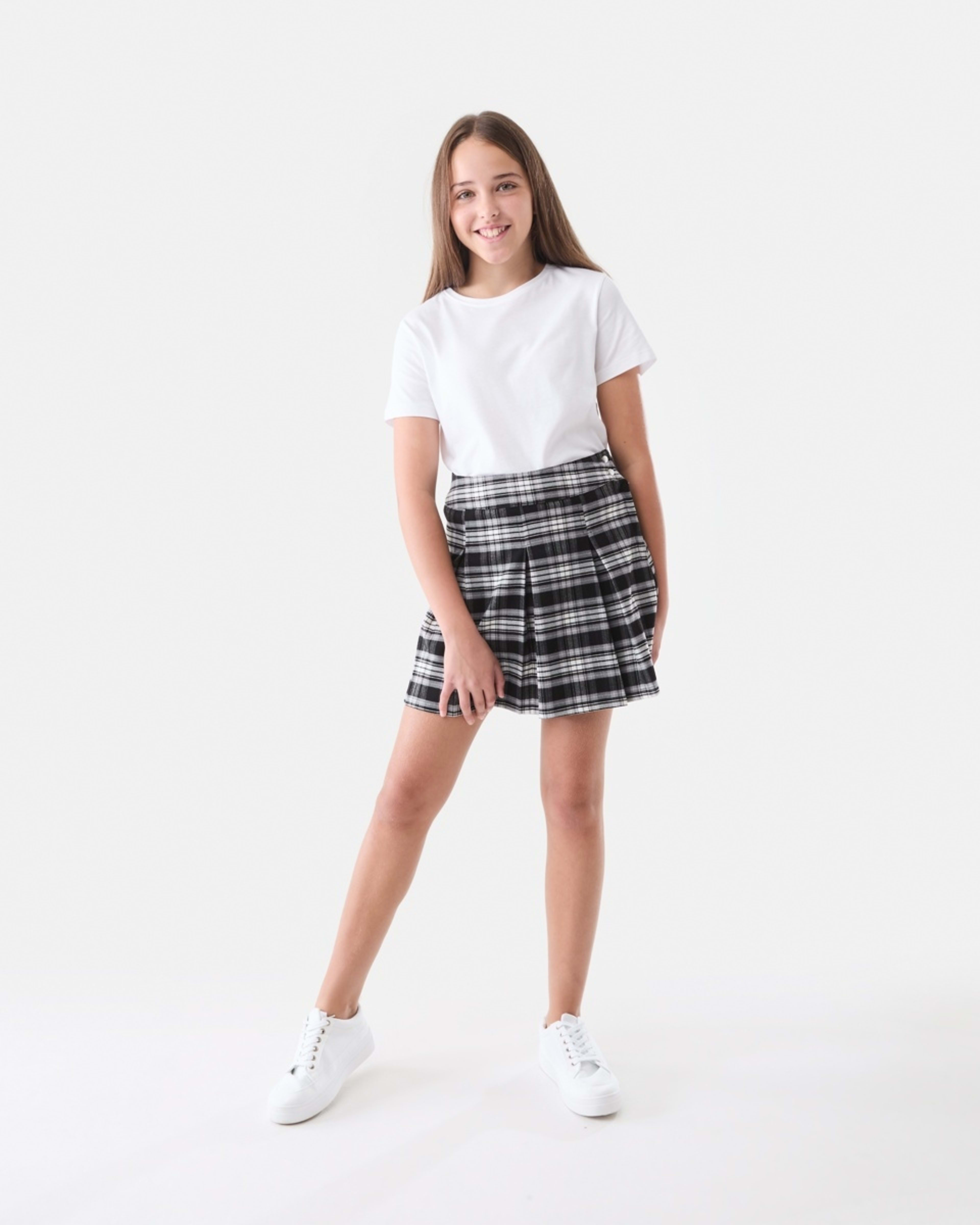 5 Pleated Check Skirt Black White Check, 5 of 6