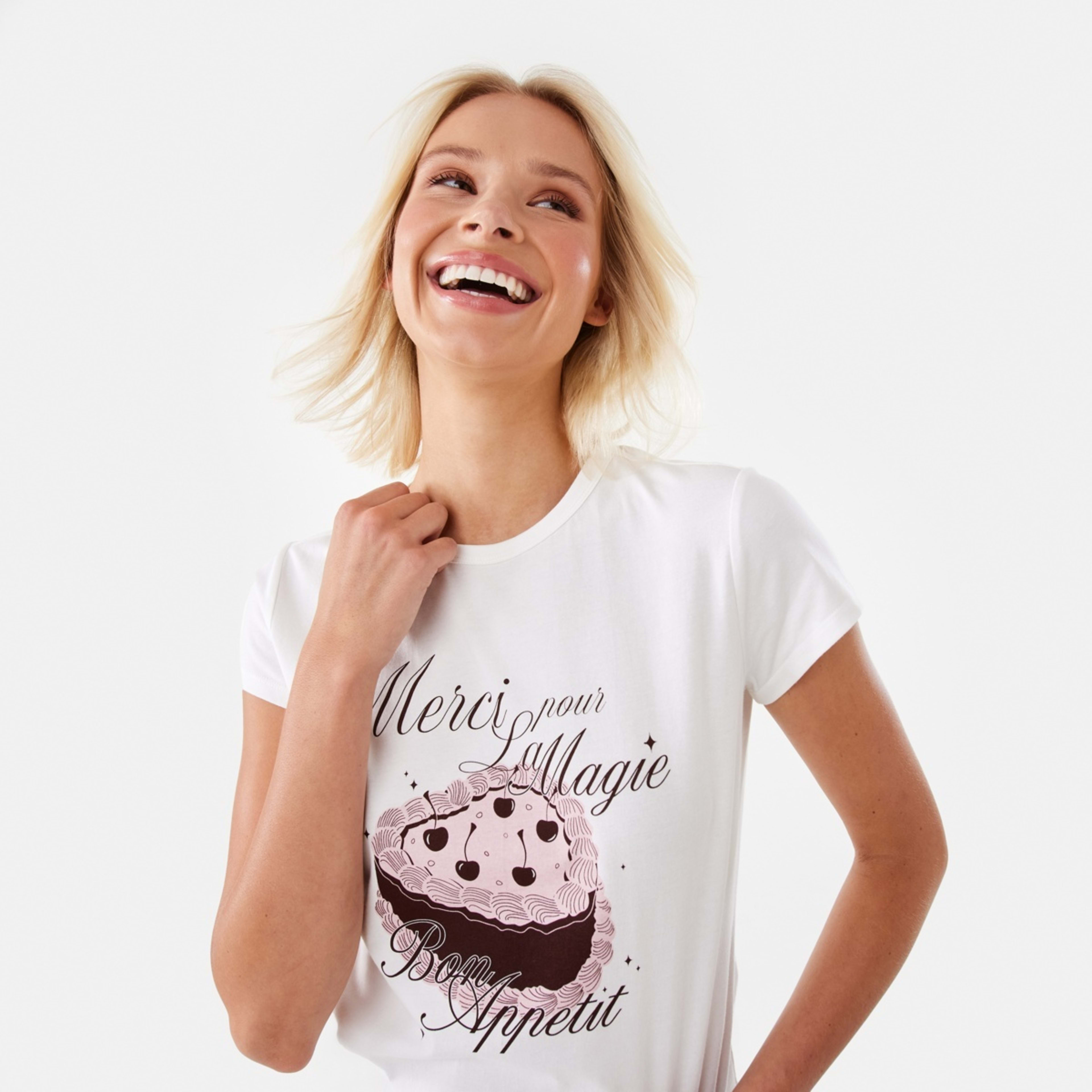5 Short Sleeve Neat Print T-shirt Cake, 5 of 6
