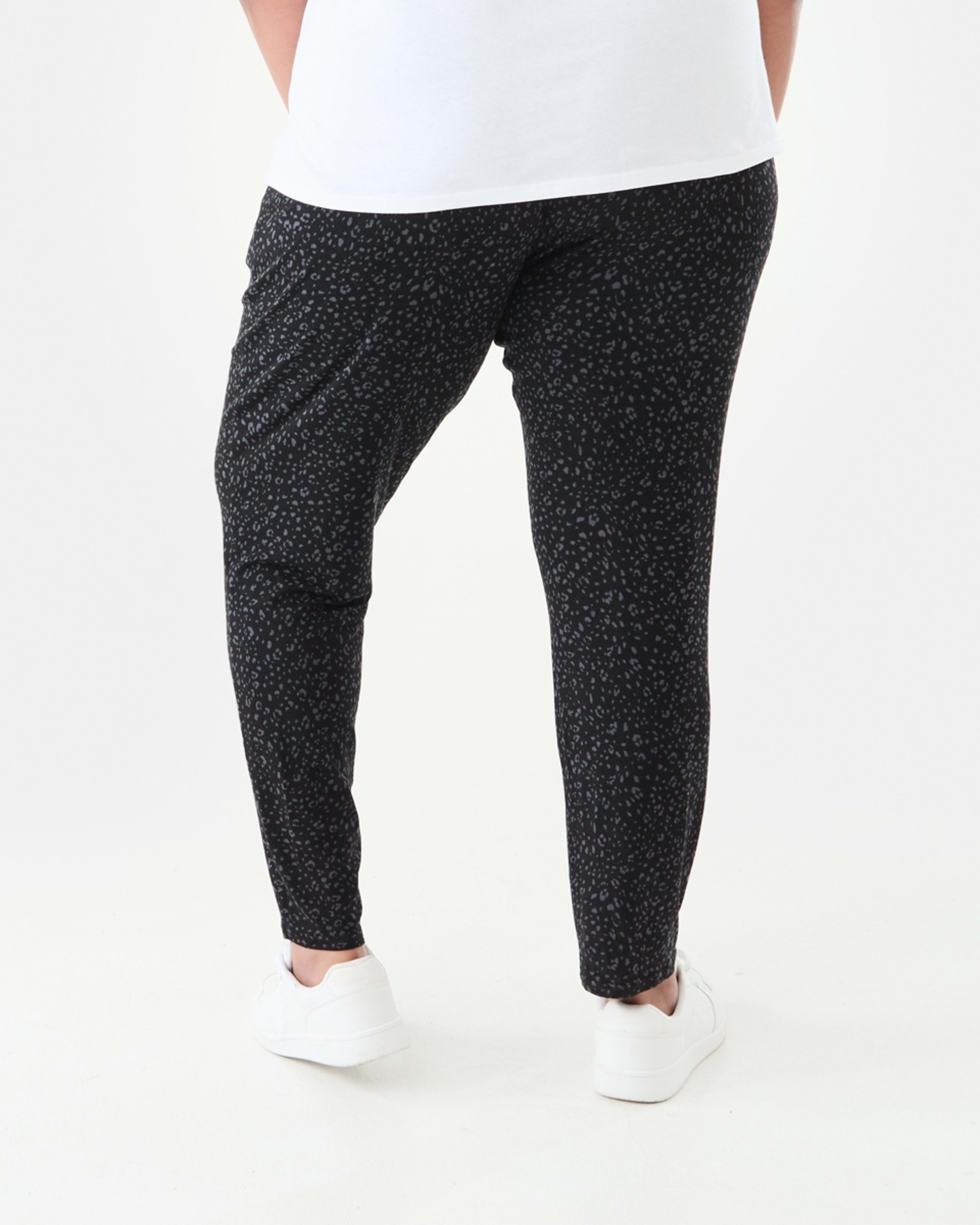 3 Curve Full Length Knit Pants Neo Leopard Black, 3 of 5