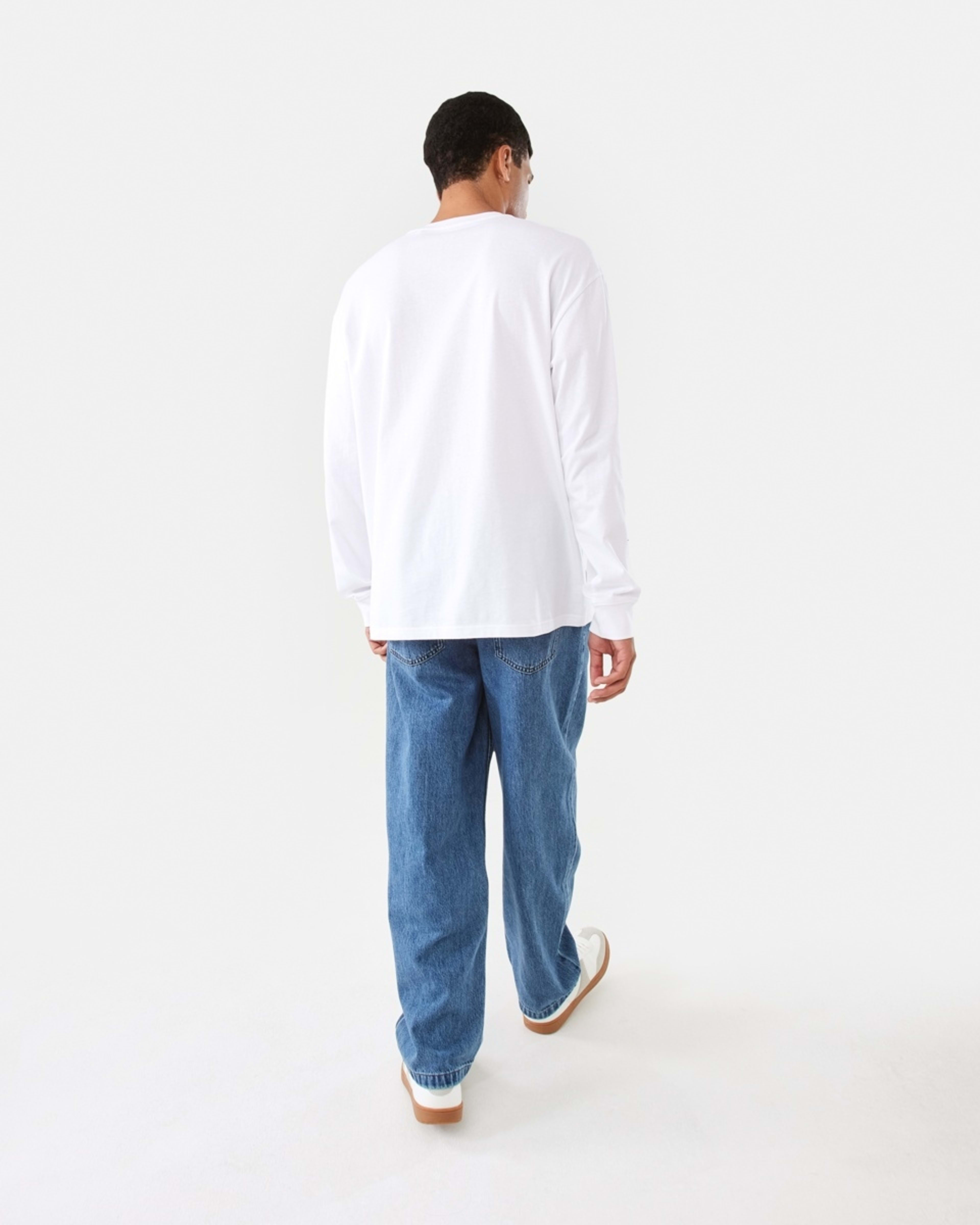 4 Long Sleeve Oversized Graphic T-shirt White, 4 of 10