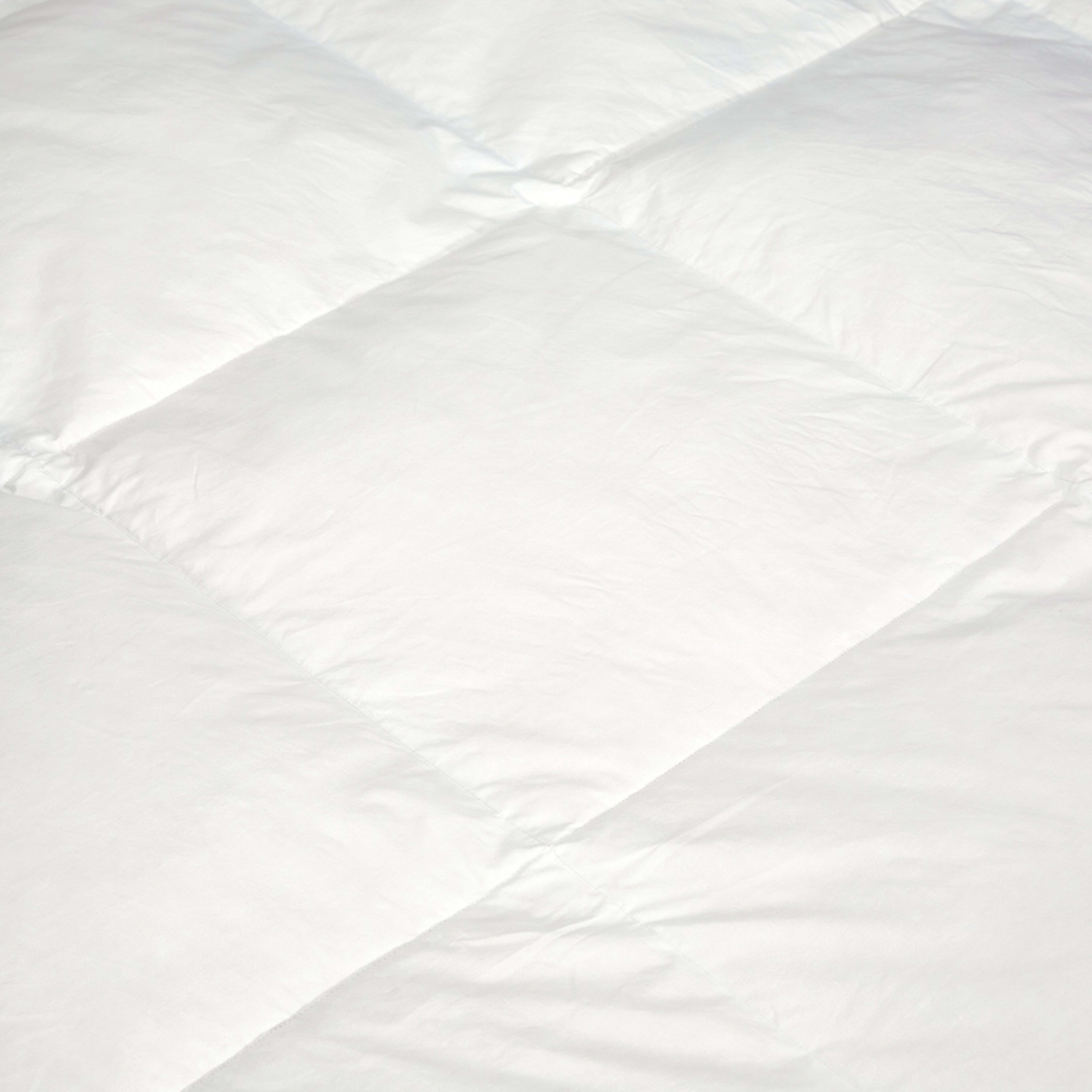 Medium Warmth Feather and Down Quilt Super King Bed, White Kmart