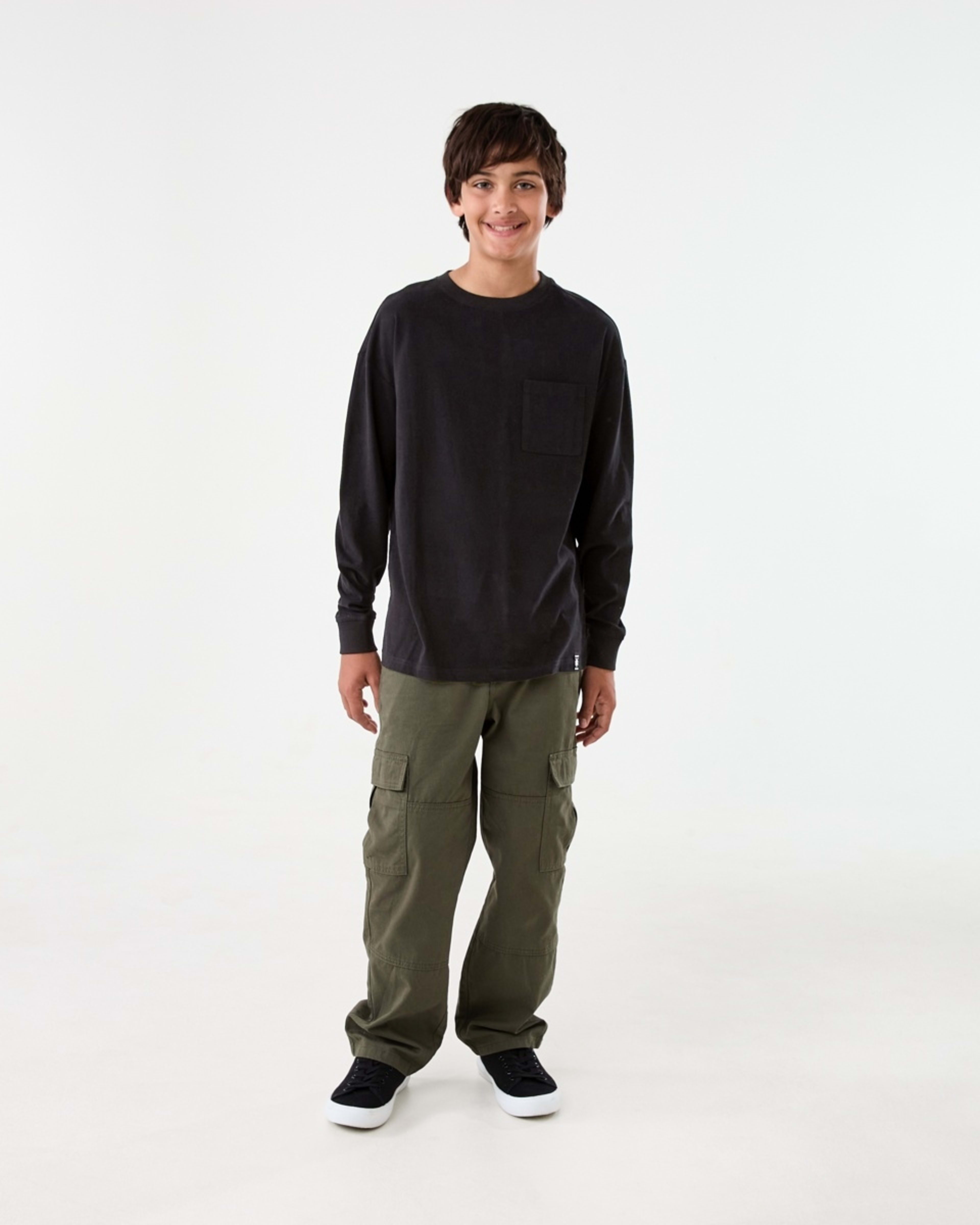 6 Heavyweight Oversized Long Sleeve T-shirt Black, 6 of 9