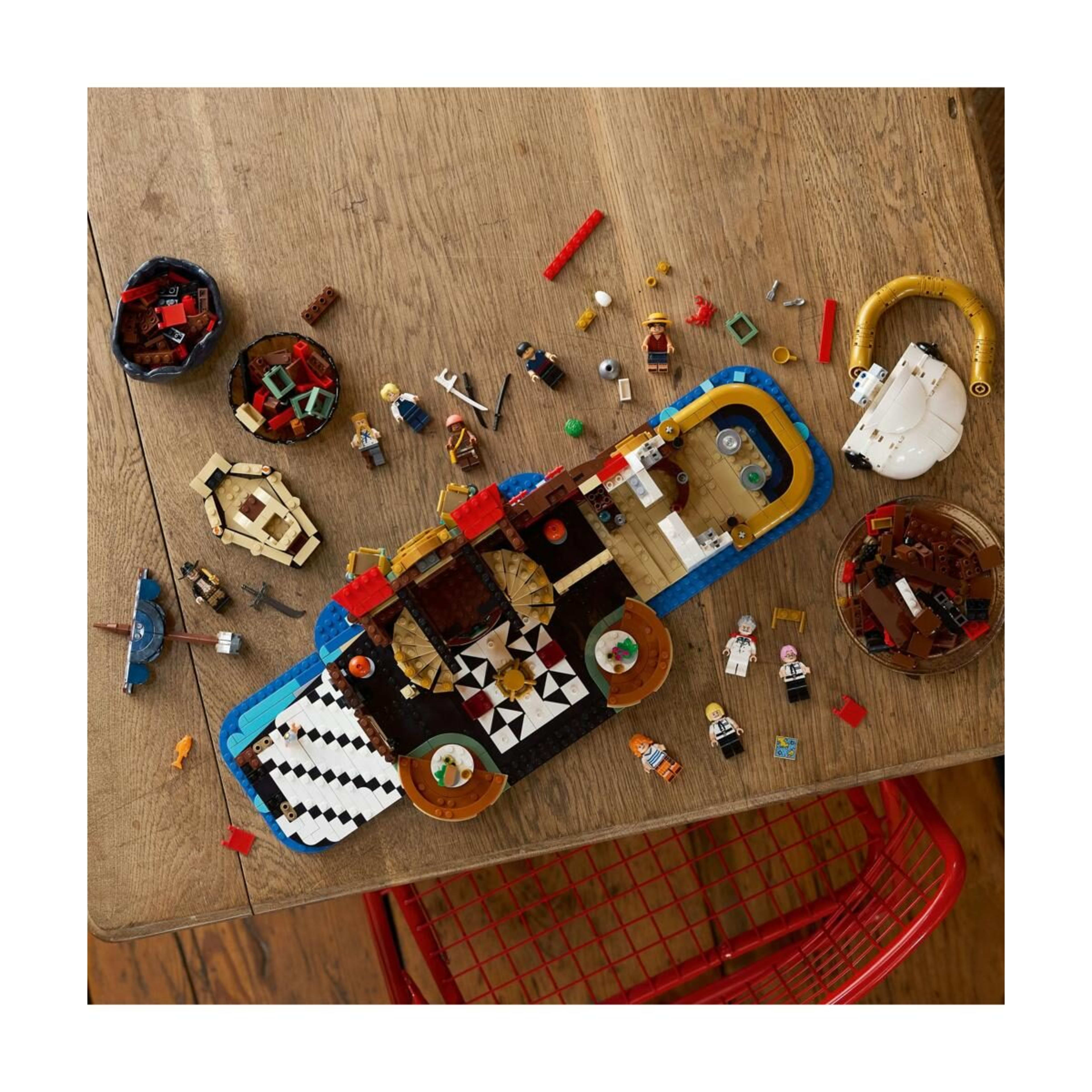 8 LEGO ONE PIECE The Baratie Floating Restaurant 75640, 8 of 10