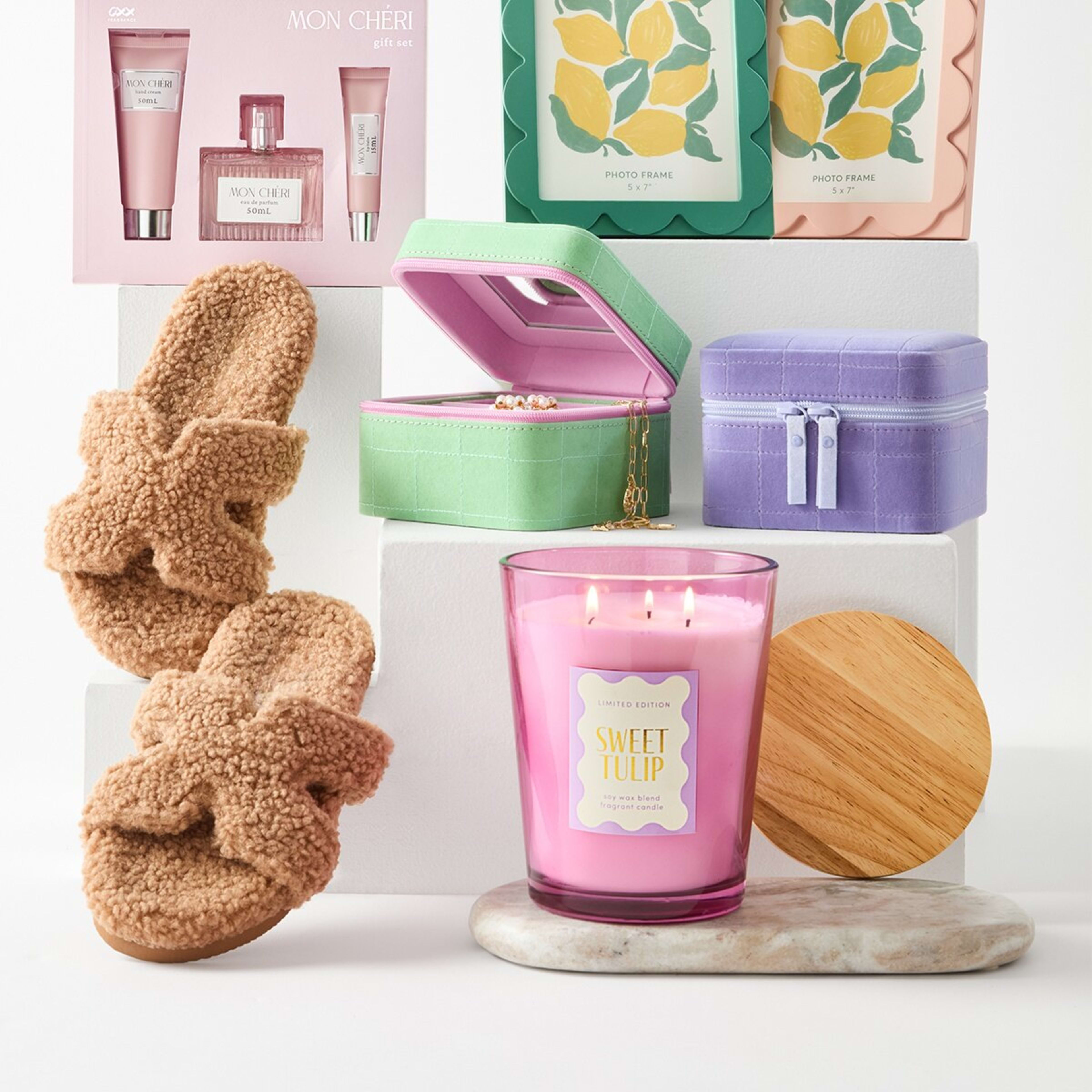 7 XL Sweet Tulip Soy Wax Blend Fragrant Candle, 7 of 7