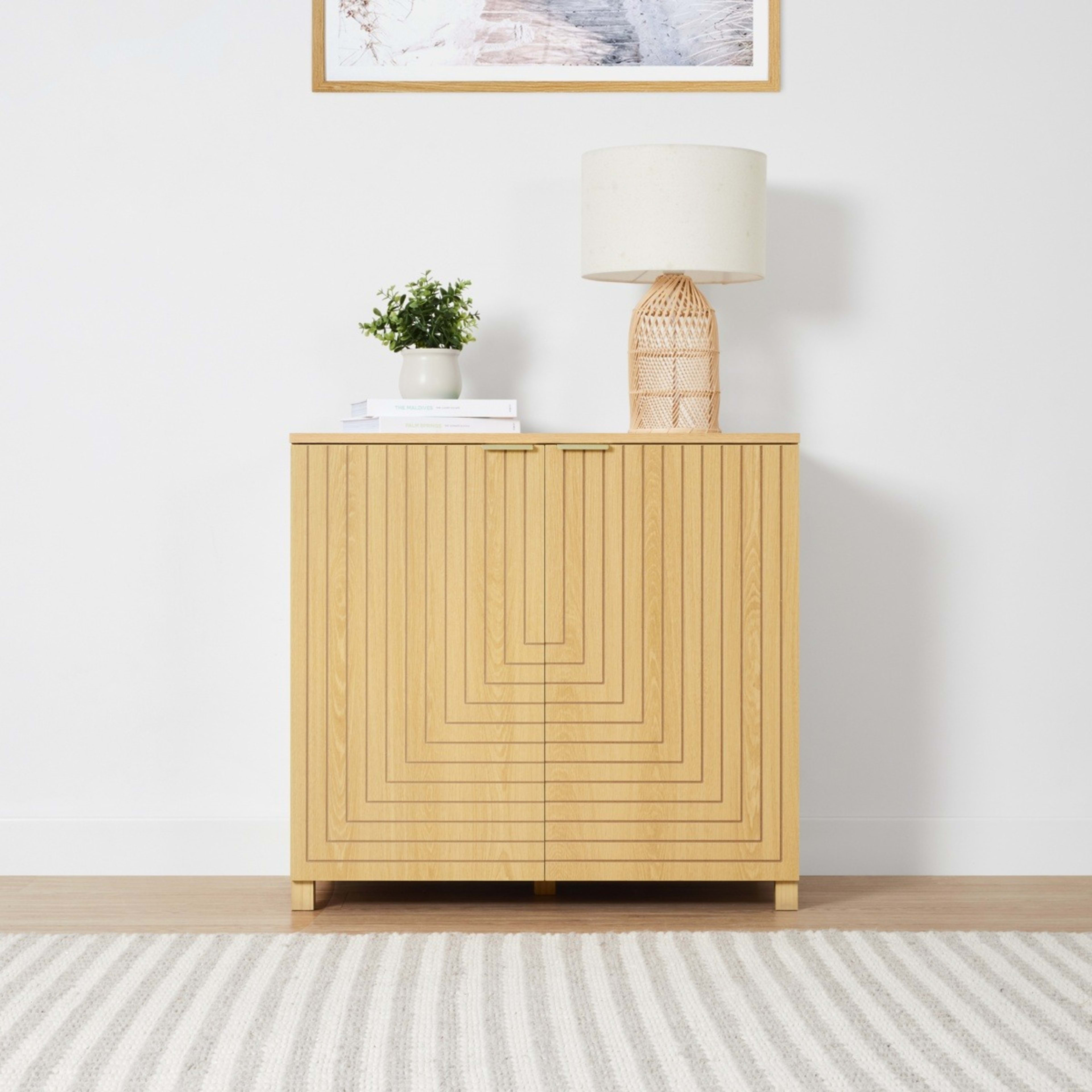 1 Atlas Cabinet