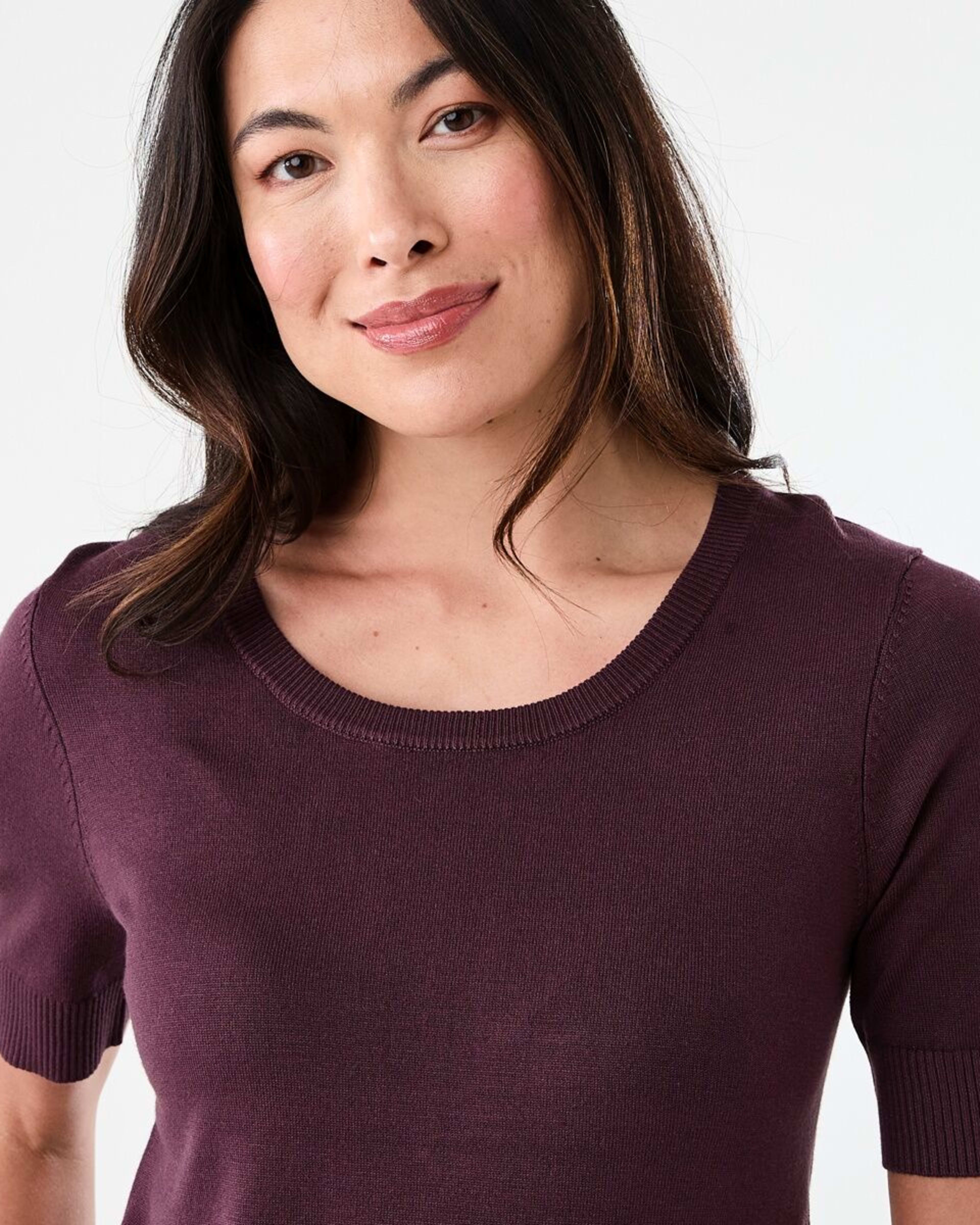 4 Short Elbow Sleeve Scoop Neck Top Mulberry, 4 of 6