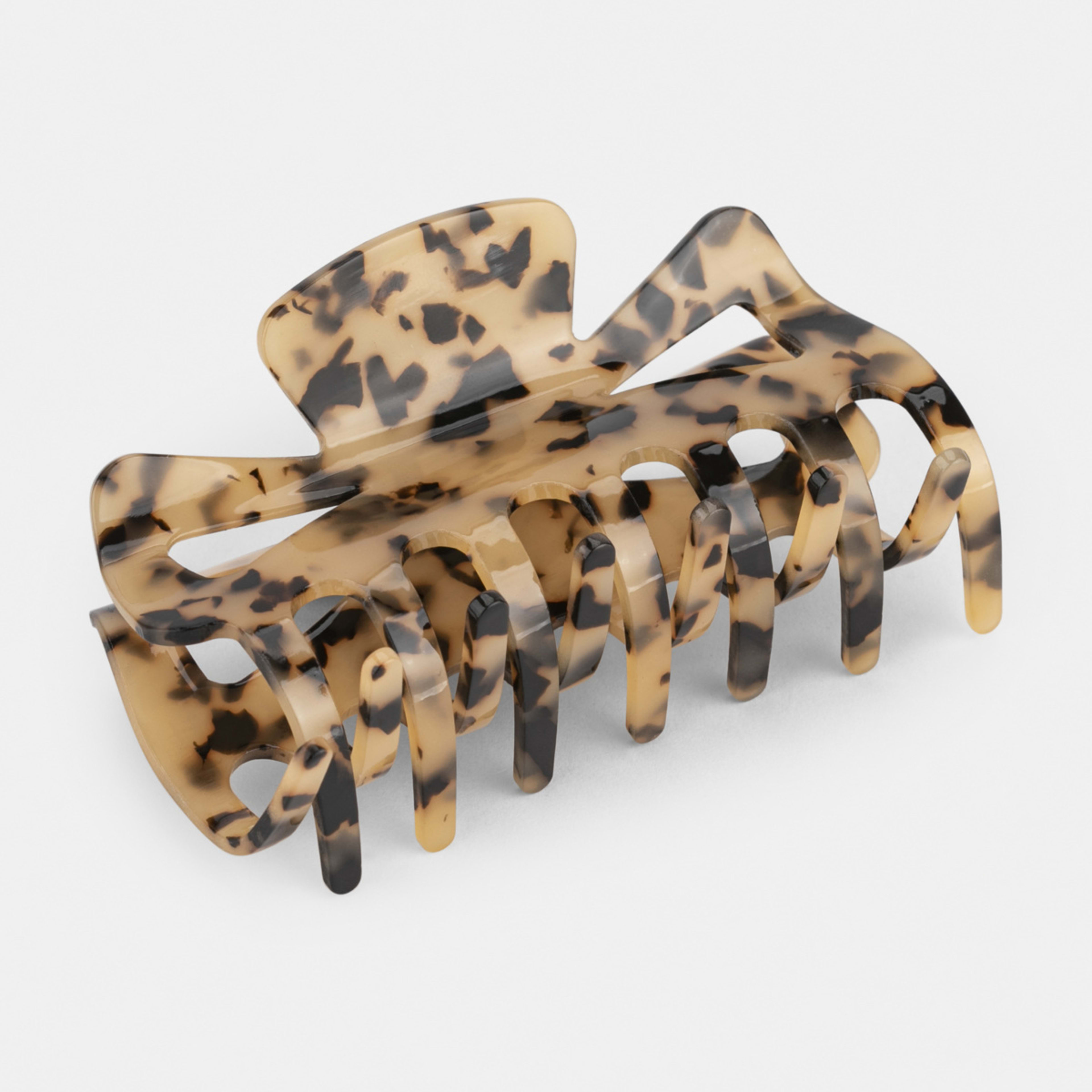 2 Oversized Claw Clip - Milky Tort, 2 of 4