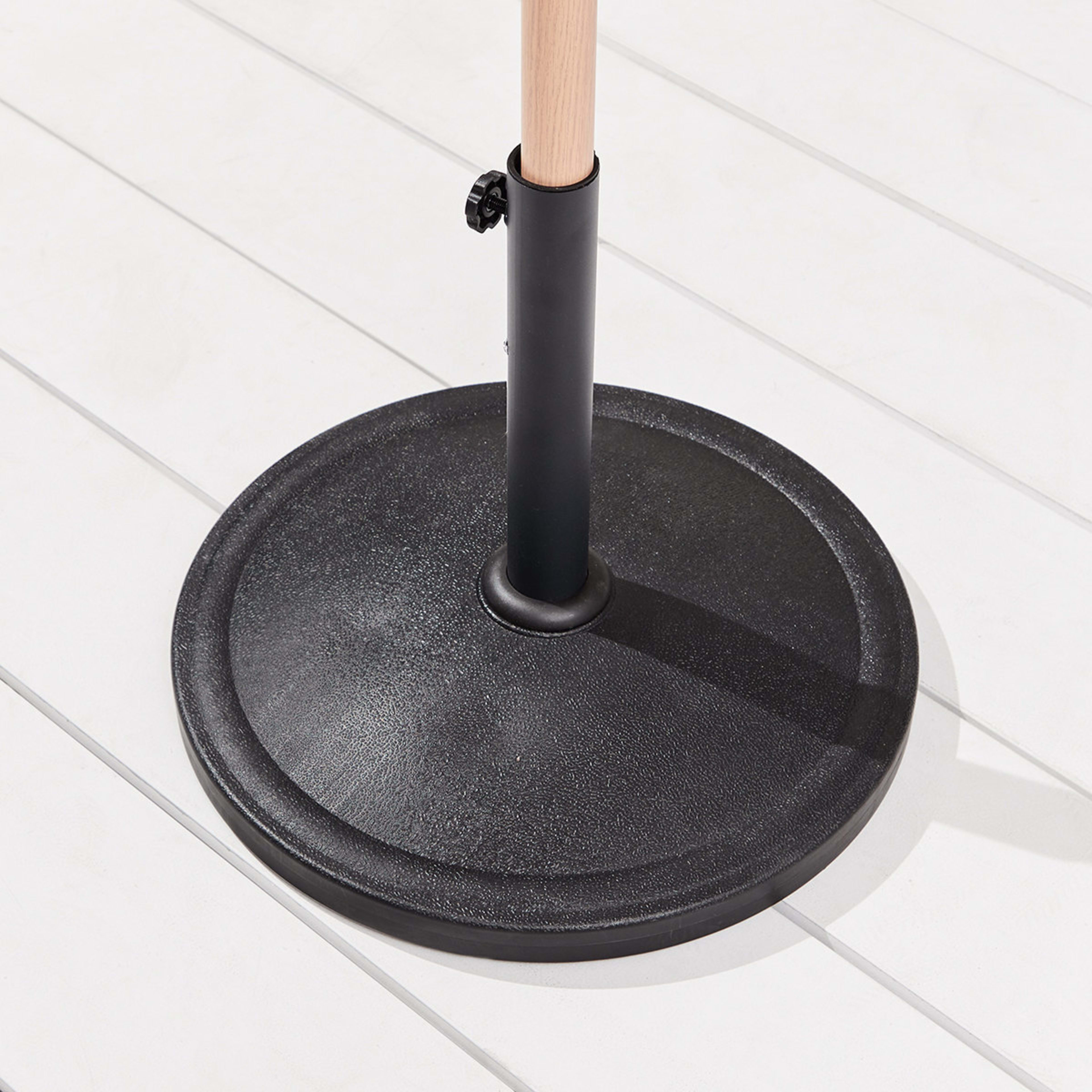 Hamptons 3m Market Umbrella Kmart