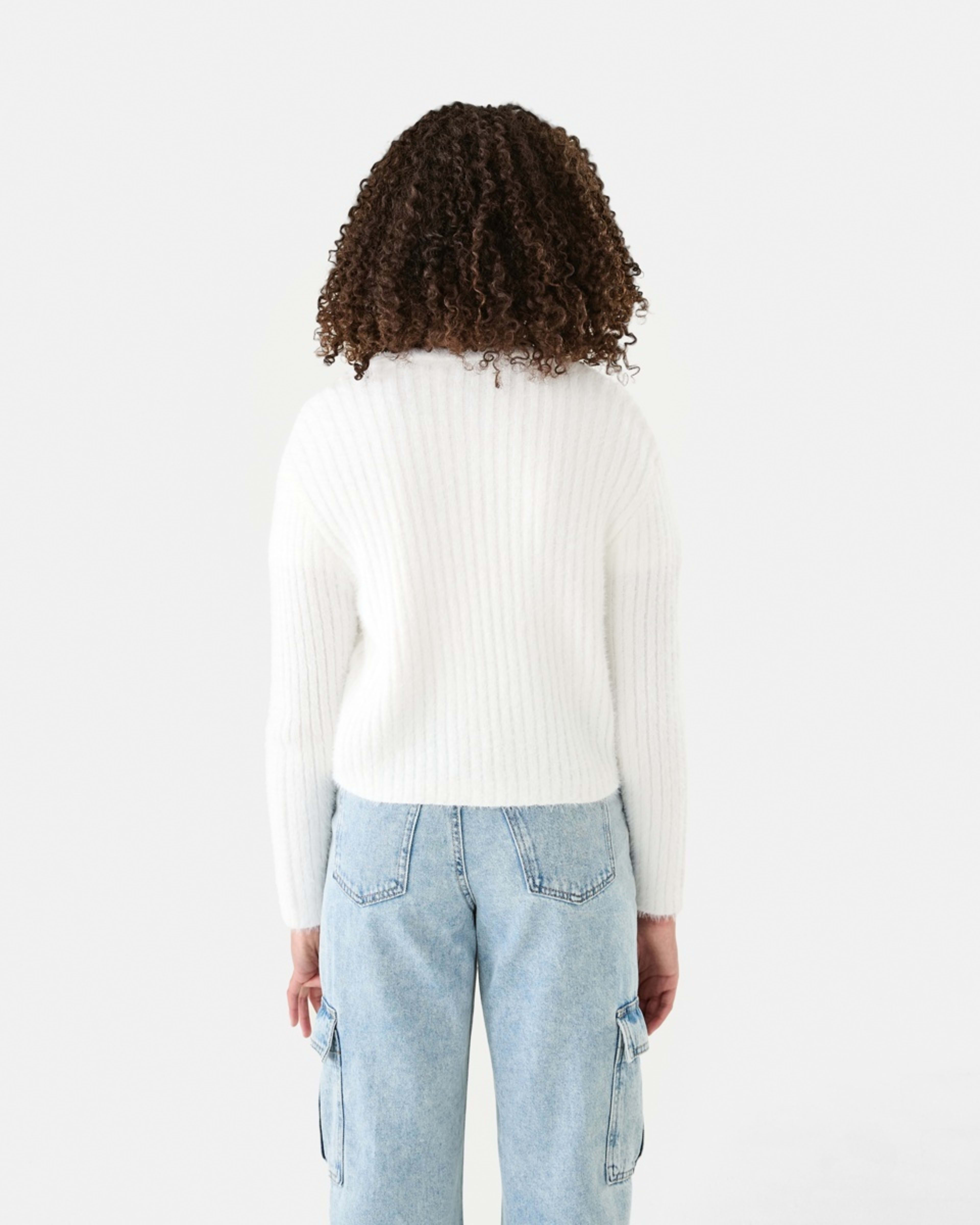 2 Crop Rib Cardigan Cream, 2 of 9