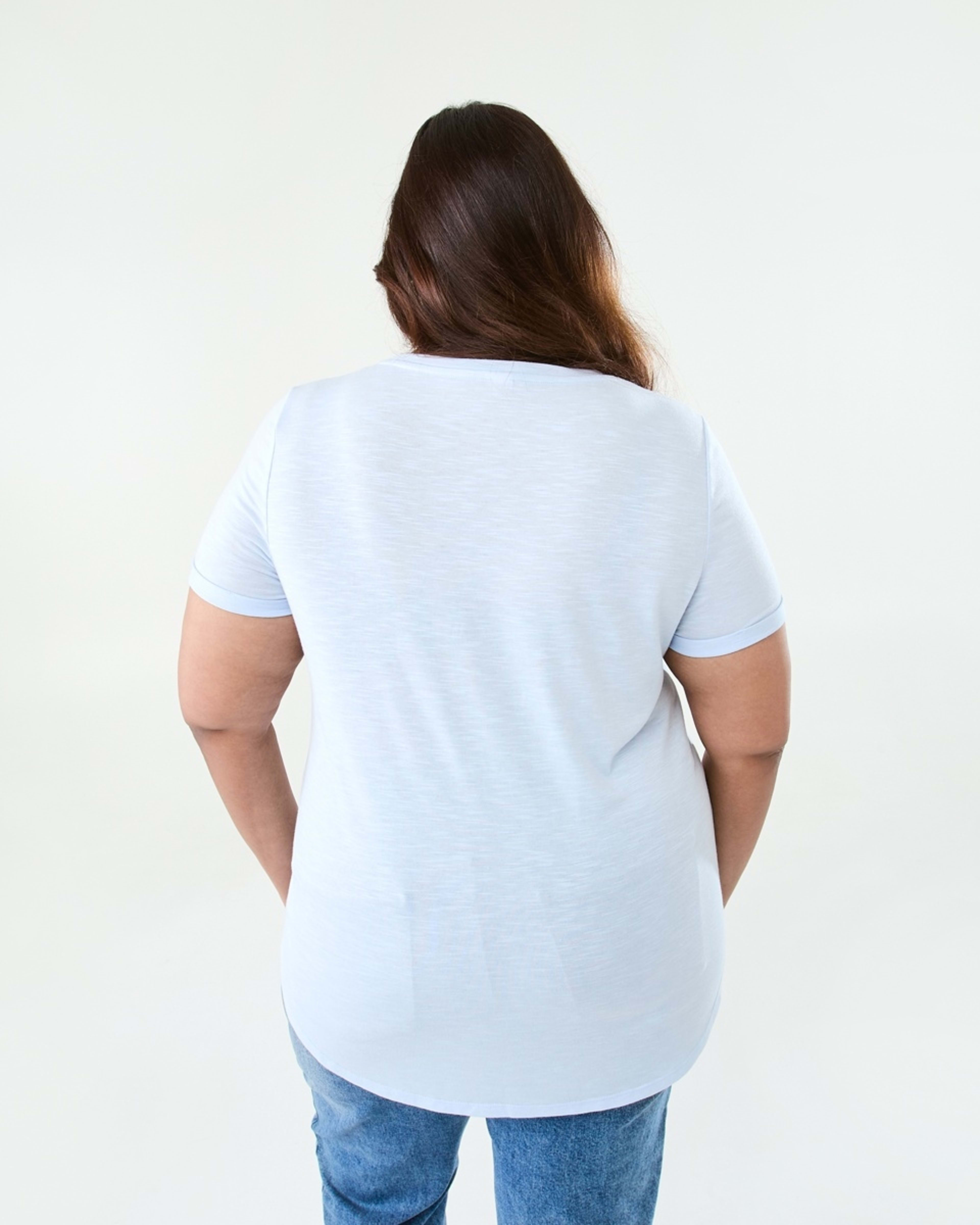 3 Curve Short Sleeve Slub Round Neck T-shirt Skyway, 3 of 6