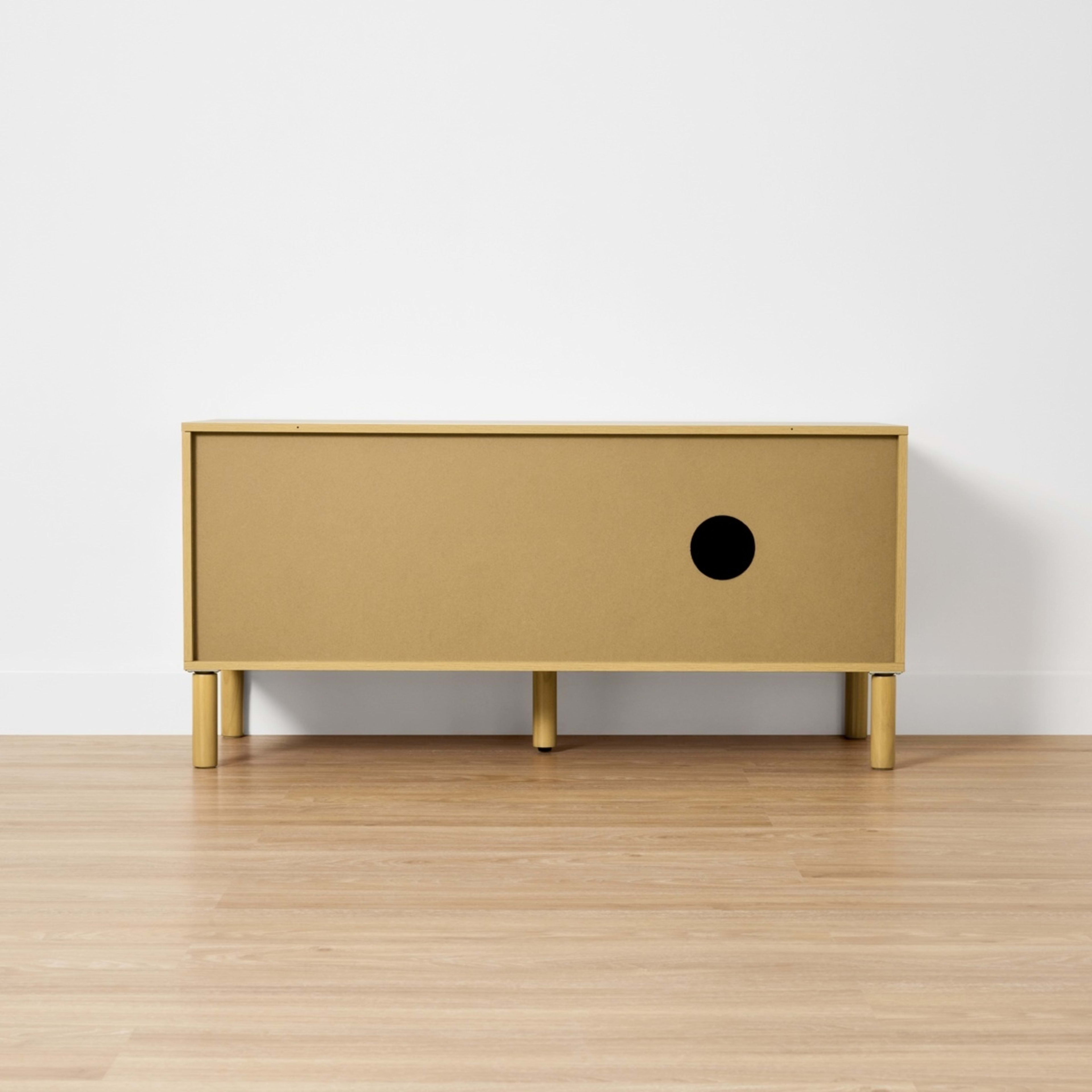 5 Leon Entertainment Unit, 5 of 10