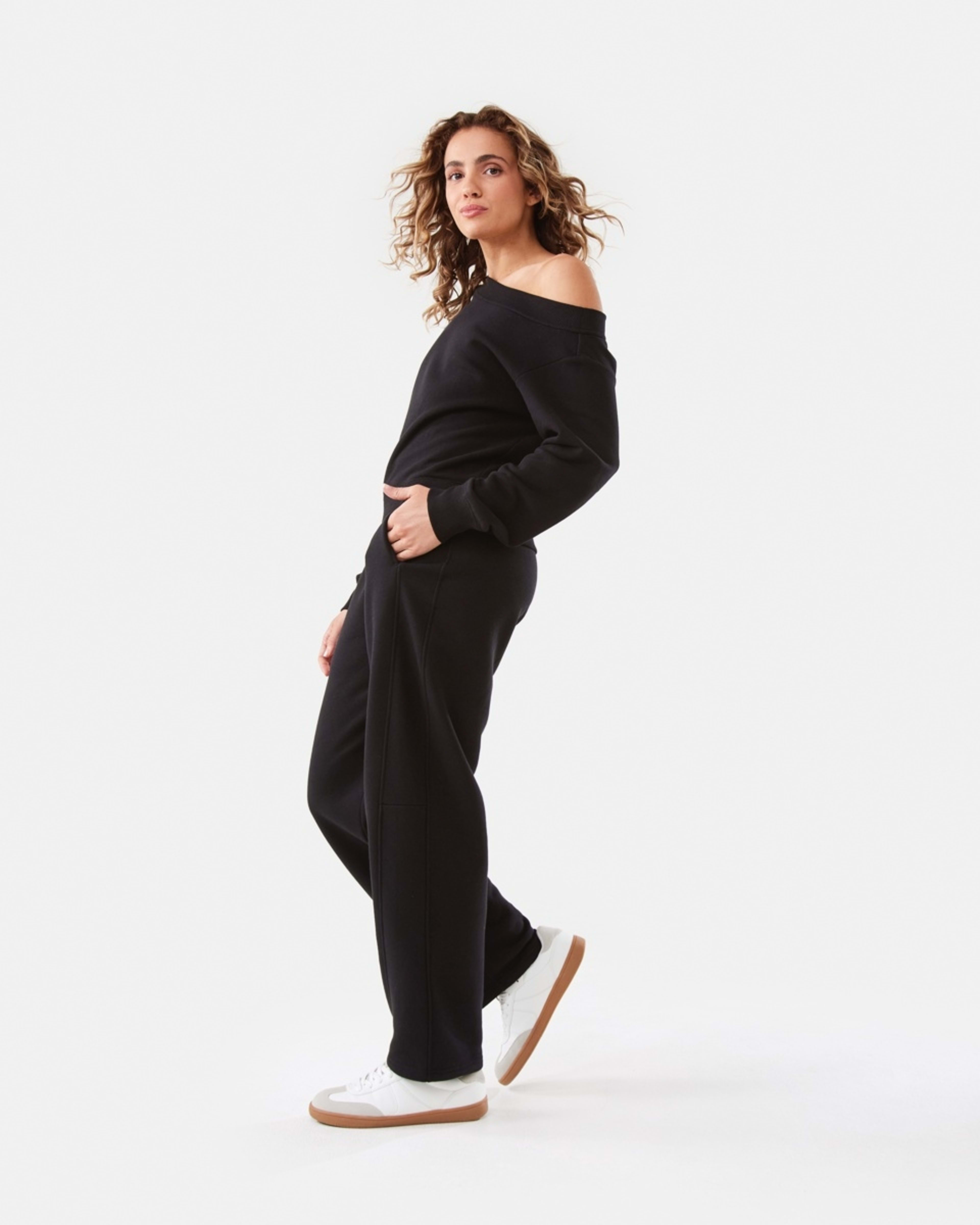 3 Off Shoulder Sweatshirt Black, 3 of 10
