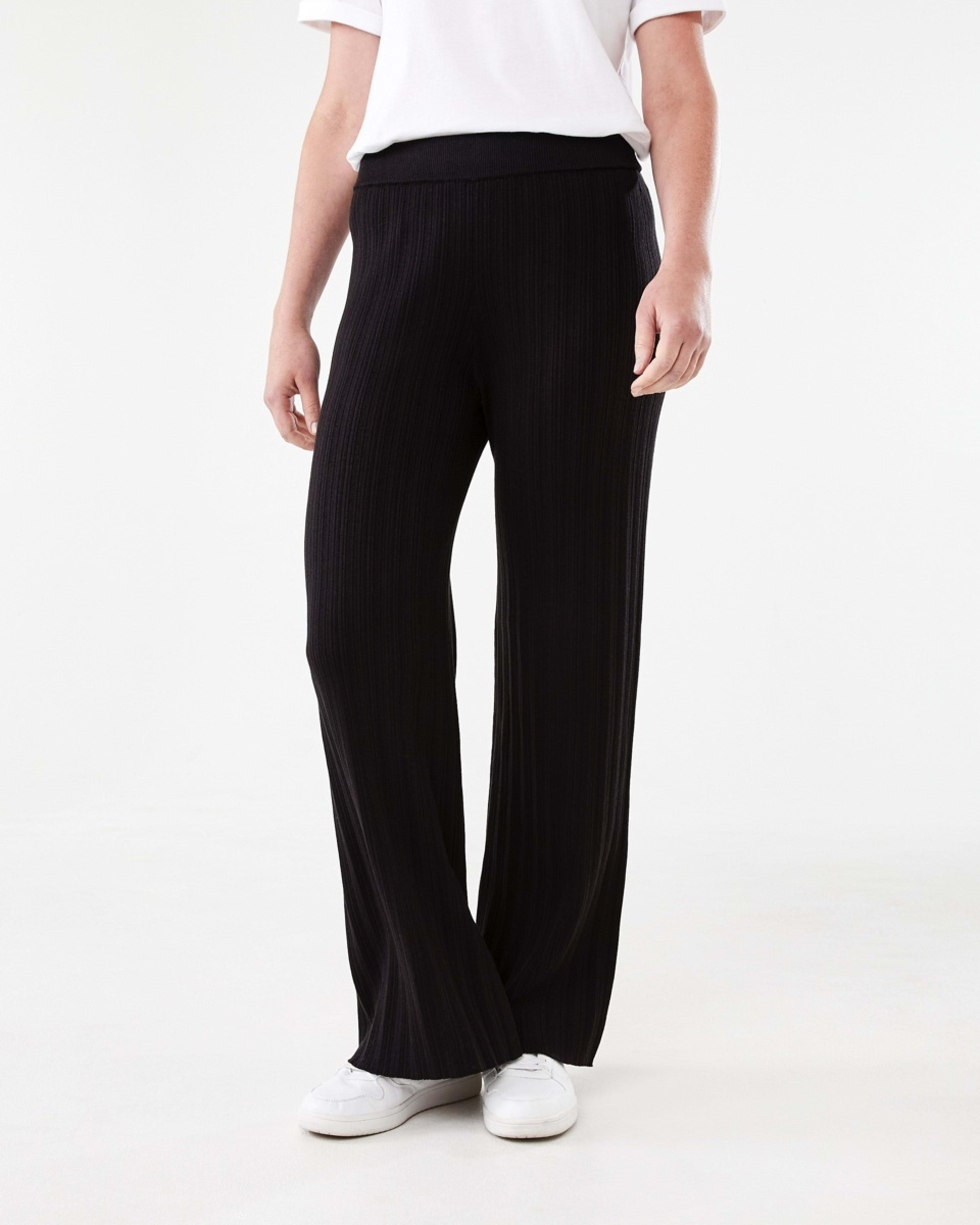 1 Variegated Knit Pants Black