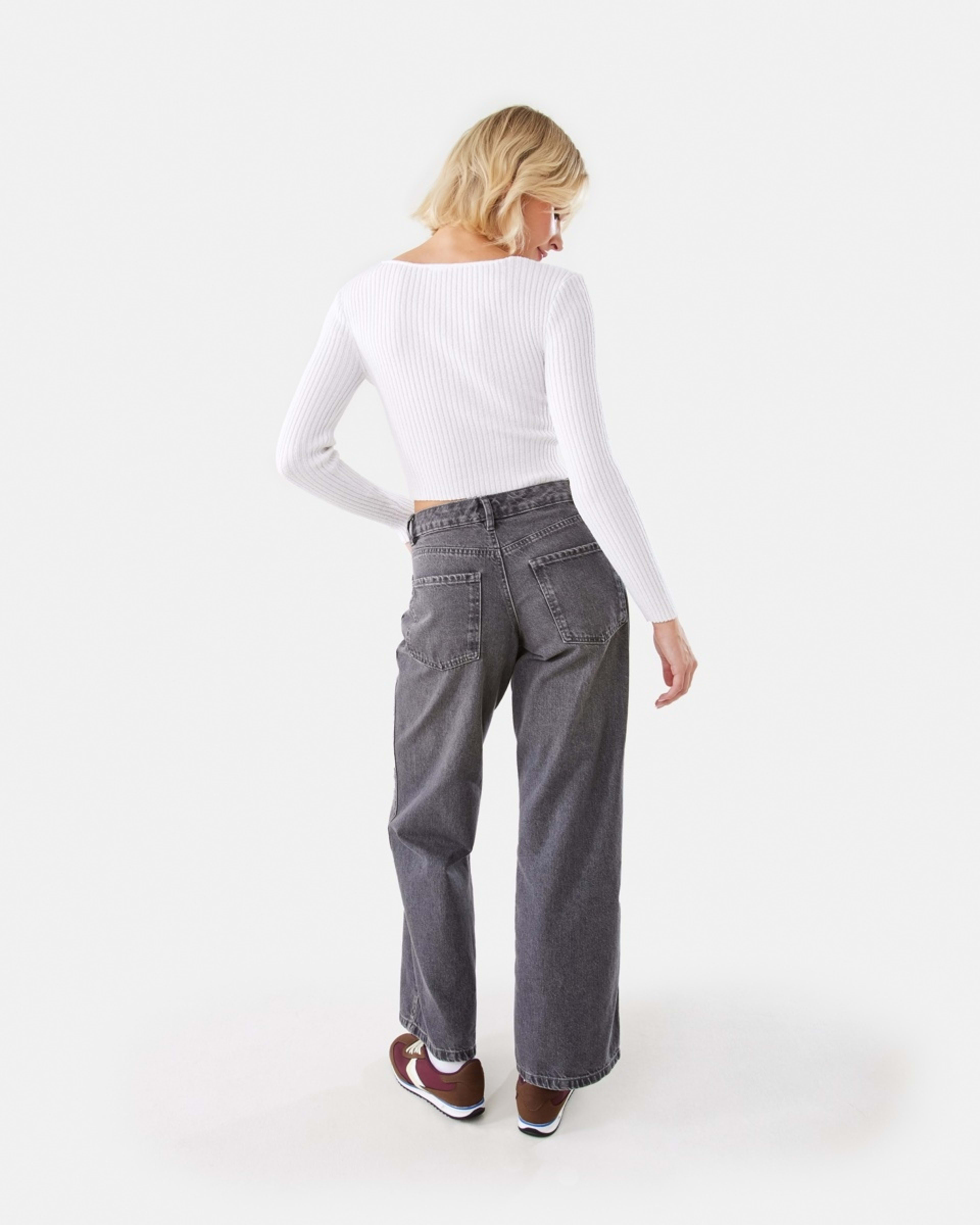 6 Straight Leg Stud Jeans Grey Wash, 6 of 9