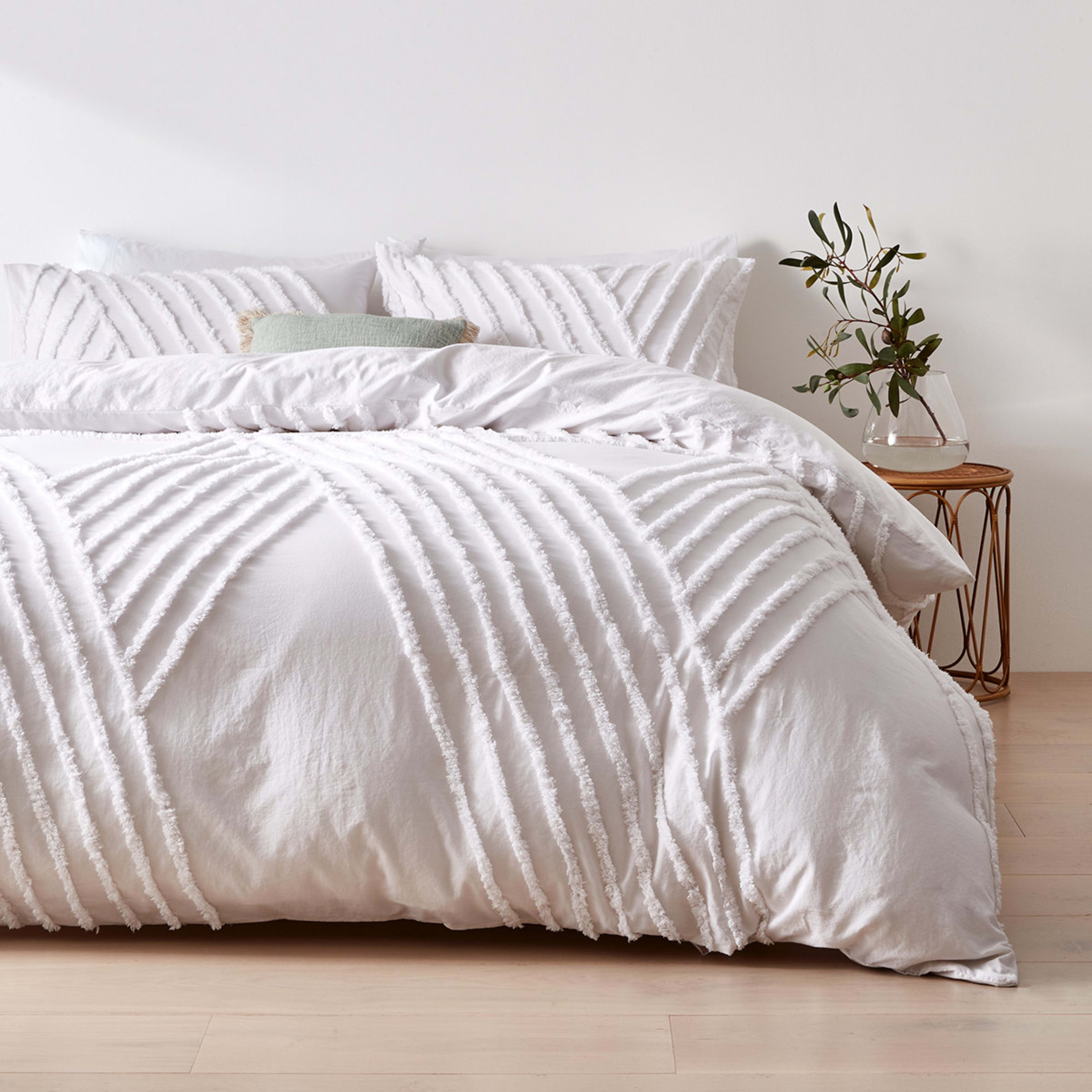 Tarni Cotton Quilt Cover Set - Queen Bed, White