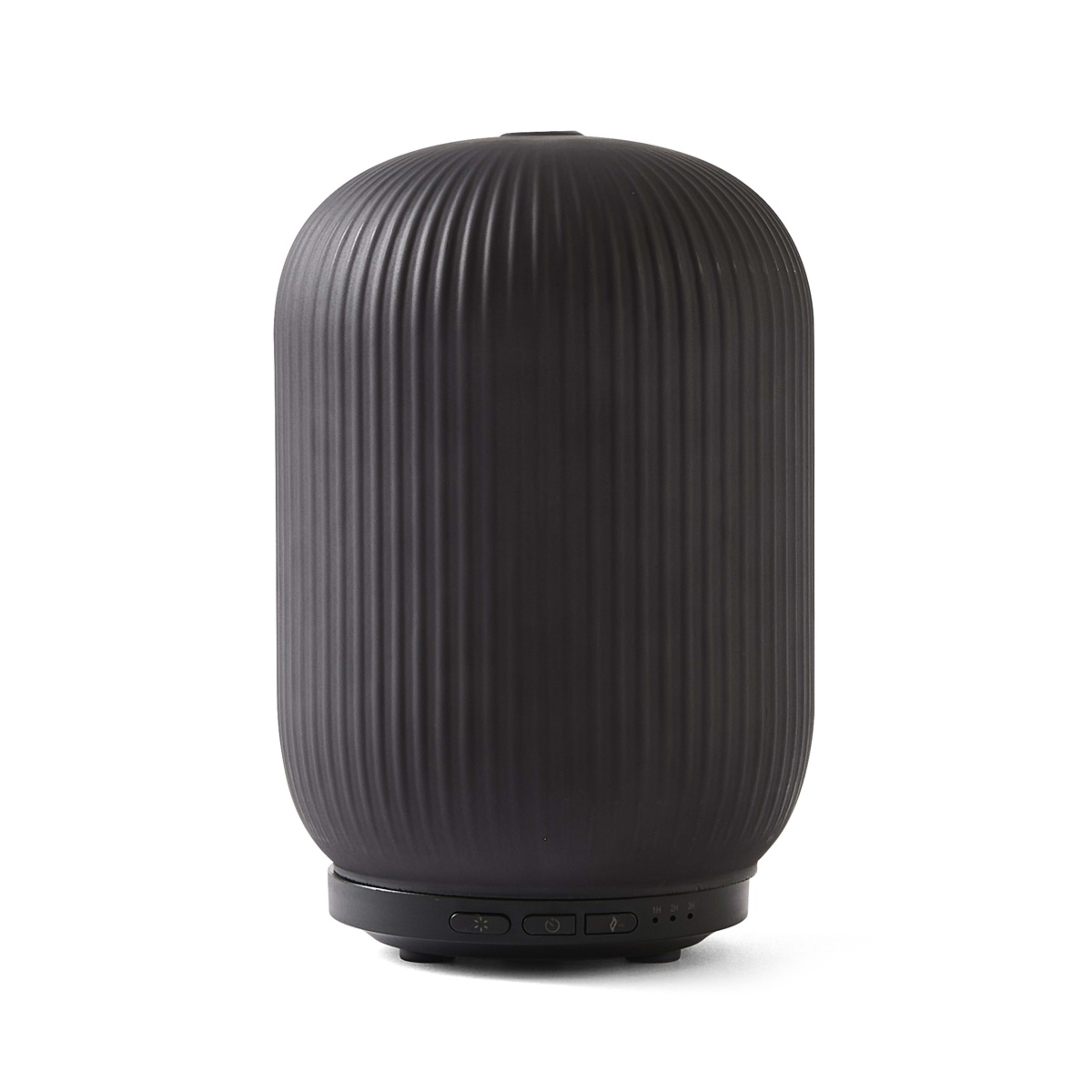 2 Noir Aroma Diffuser, 2 of 10