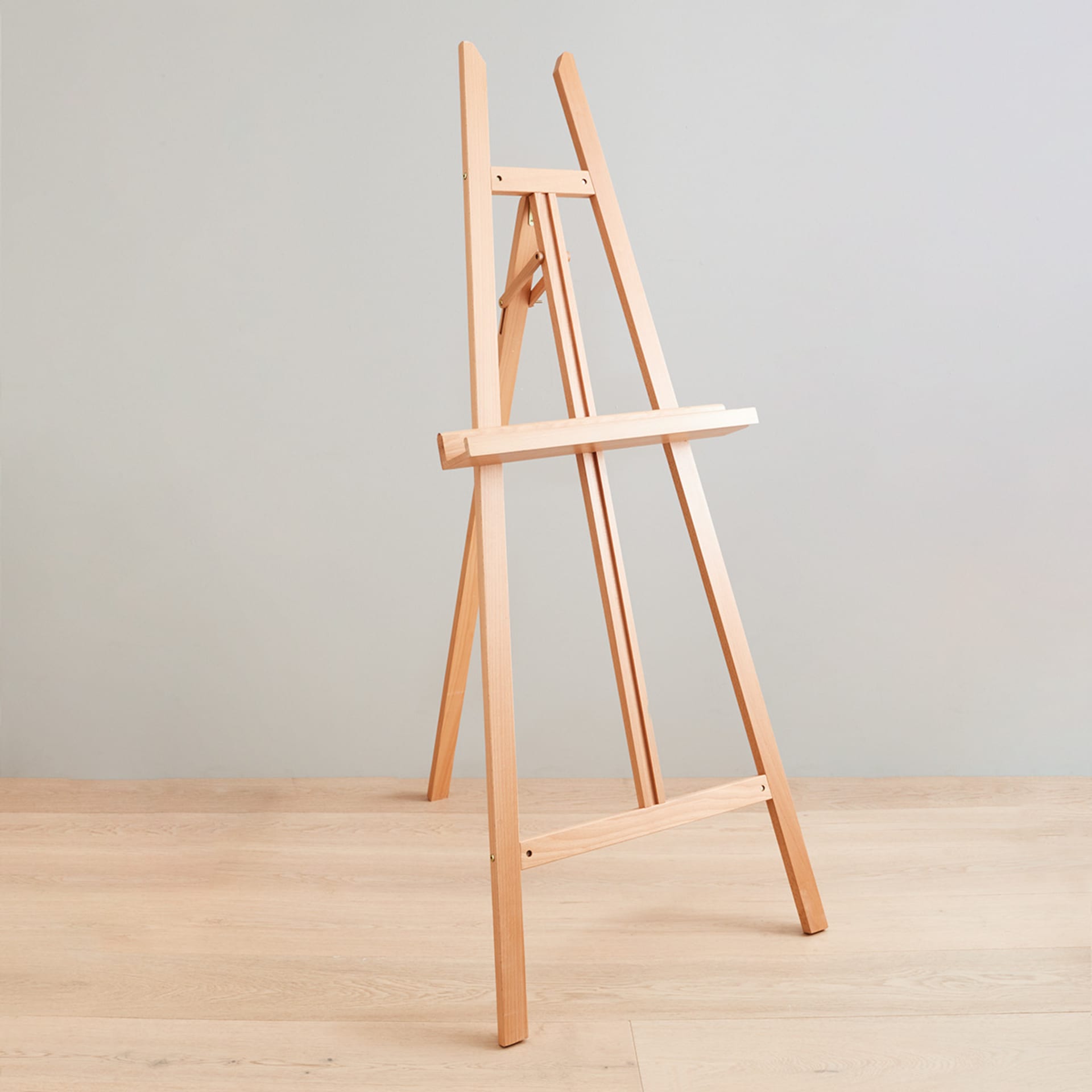 Easel Studio 161cm Kmart