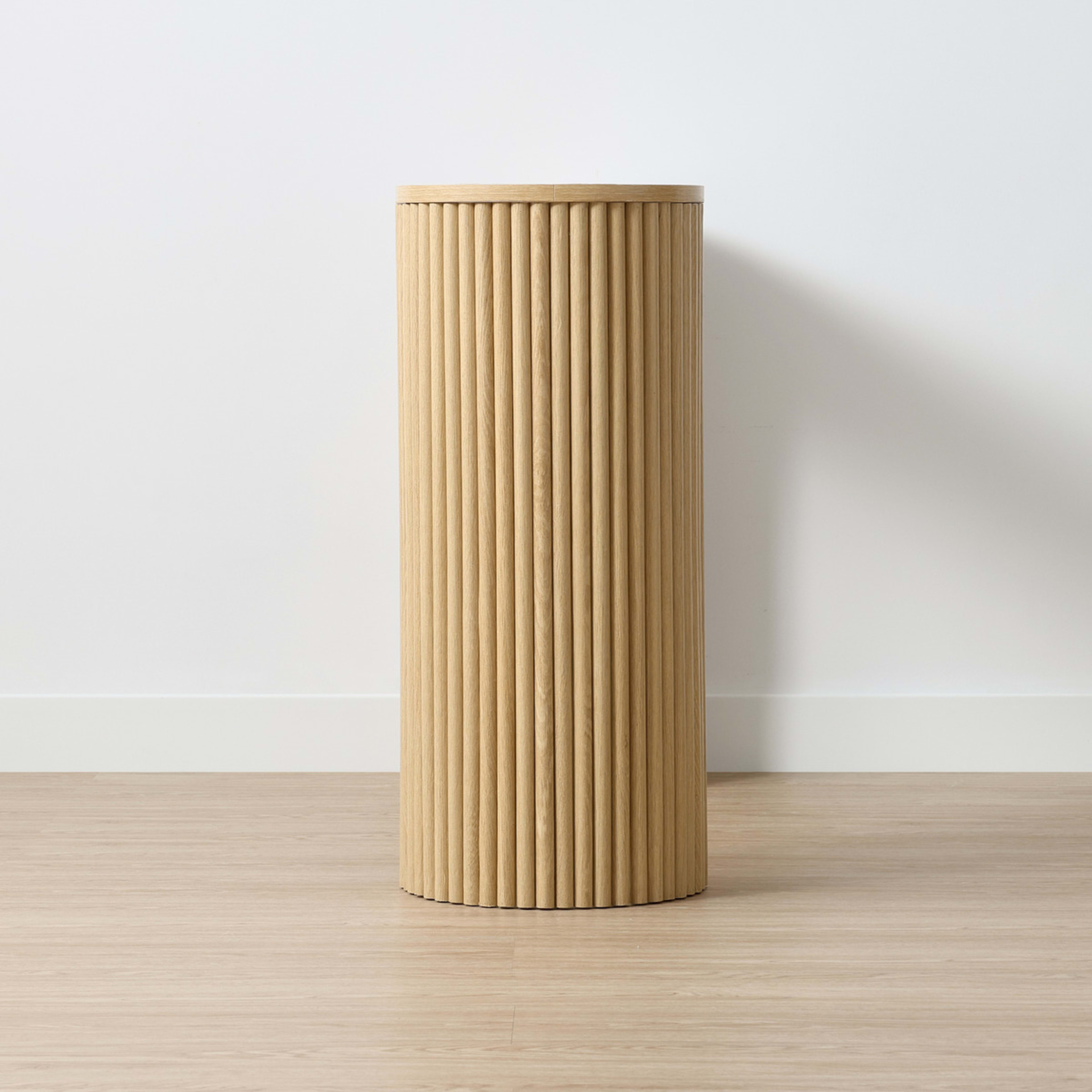 4 Ribbed Console Table, 4 of 9