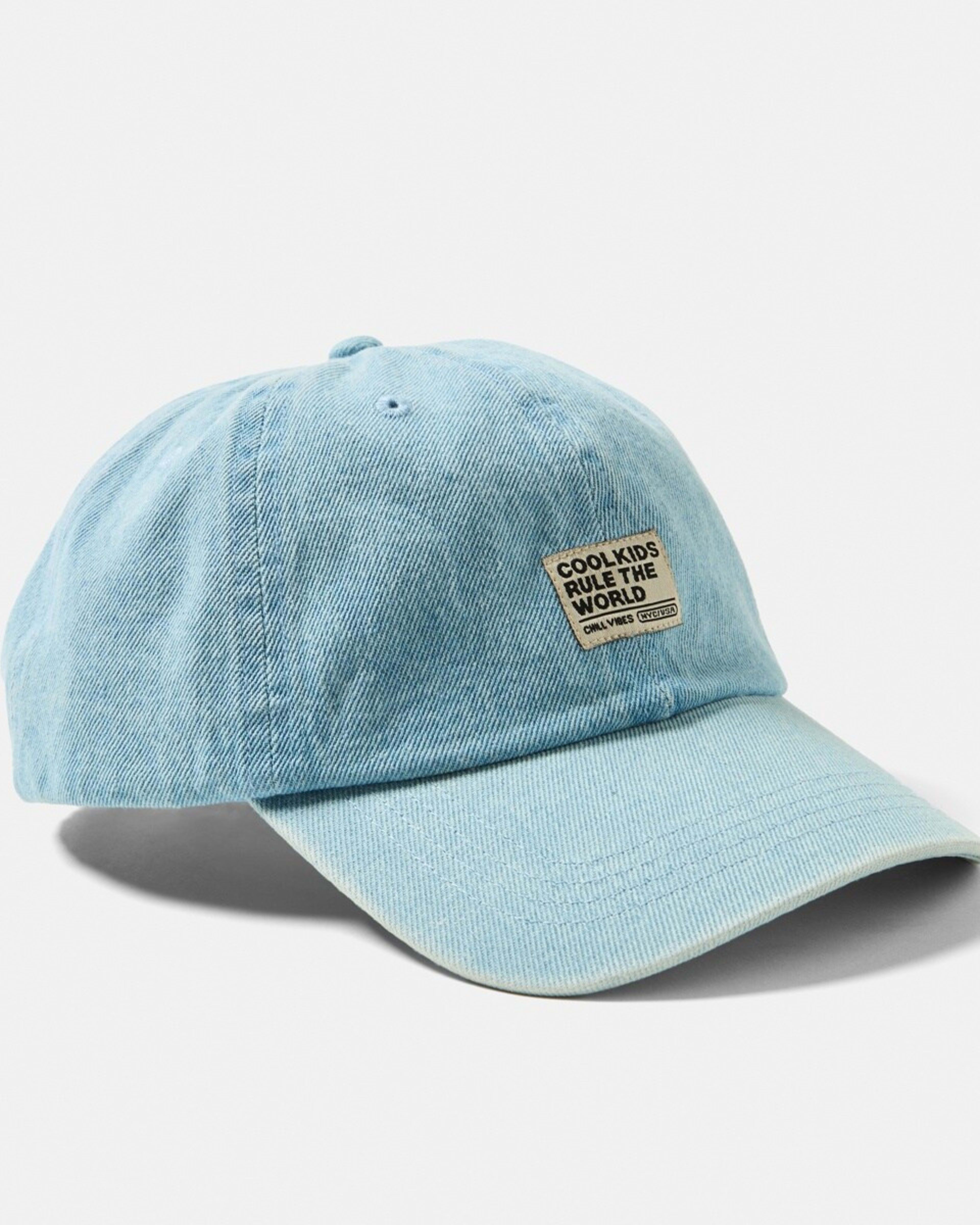 1 Cap LIGHT WASH