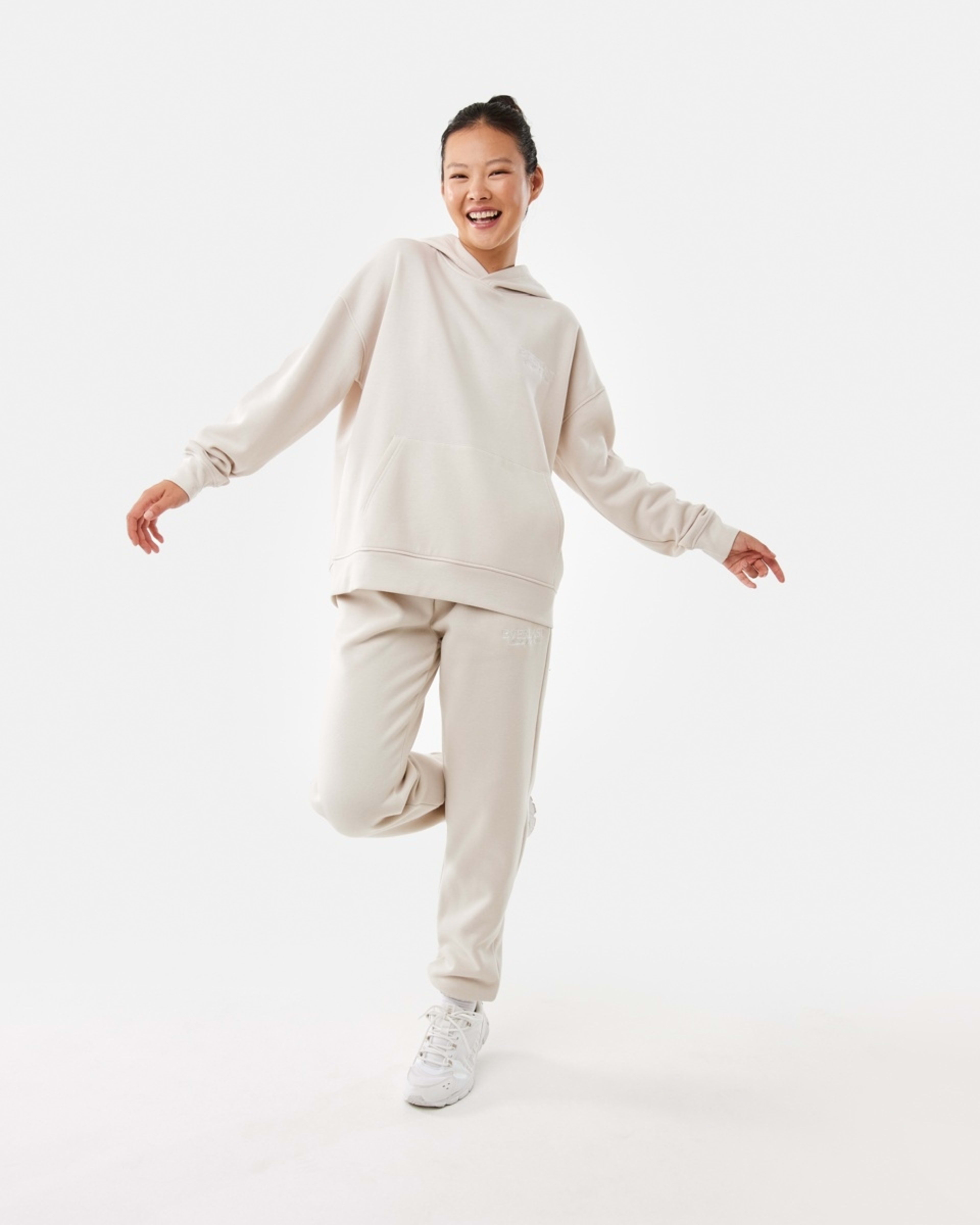 2 Everlast Womens Street Oversized Hoodie Cool Beige, 2 of 8