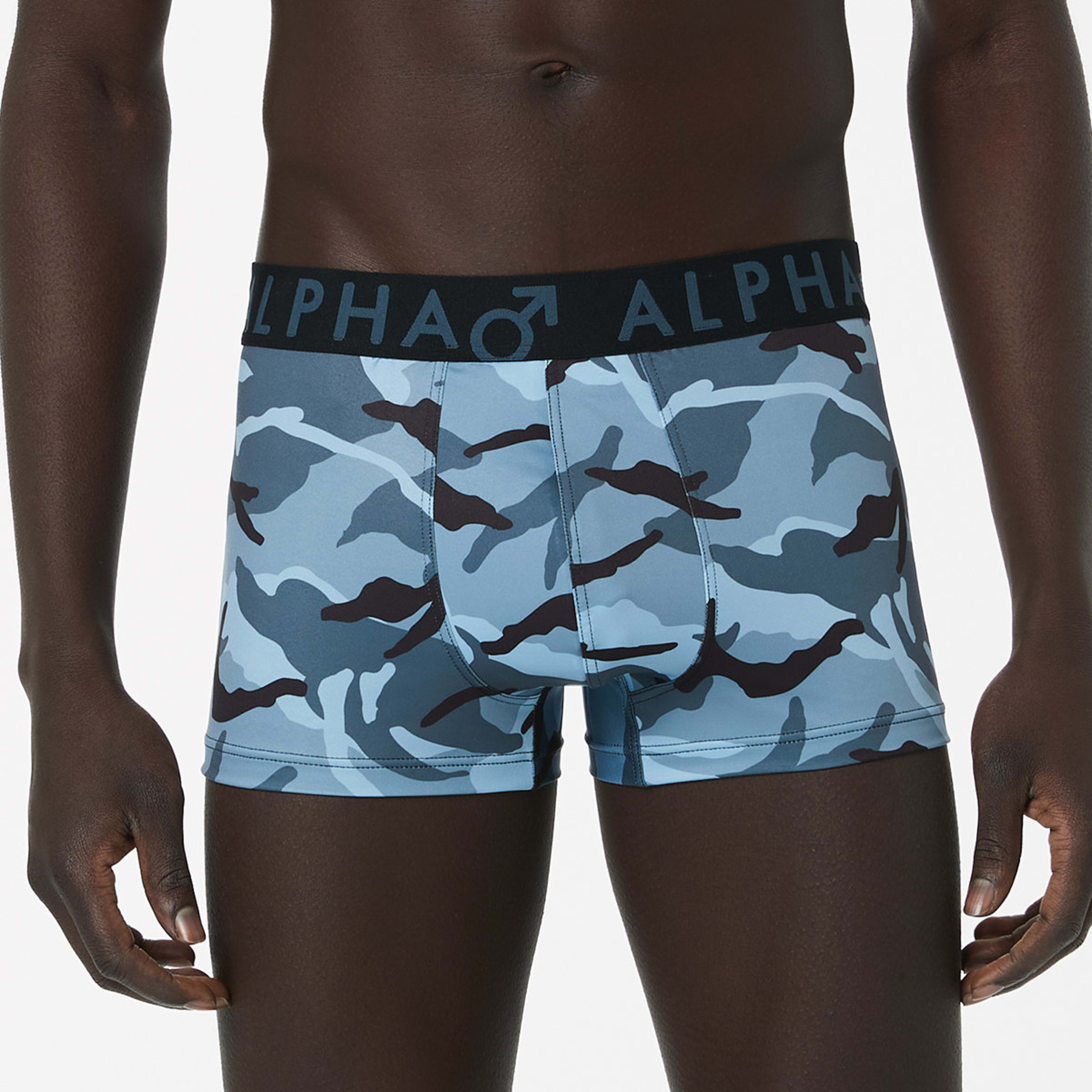 2 3 Pack Microfibre Trunks Hunters Camo Multi, 2 of 7