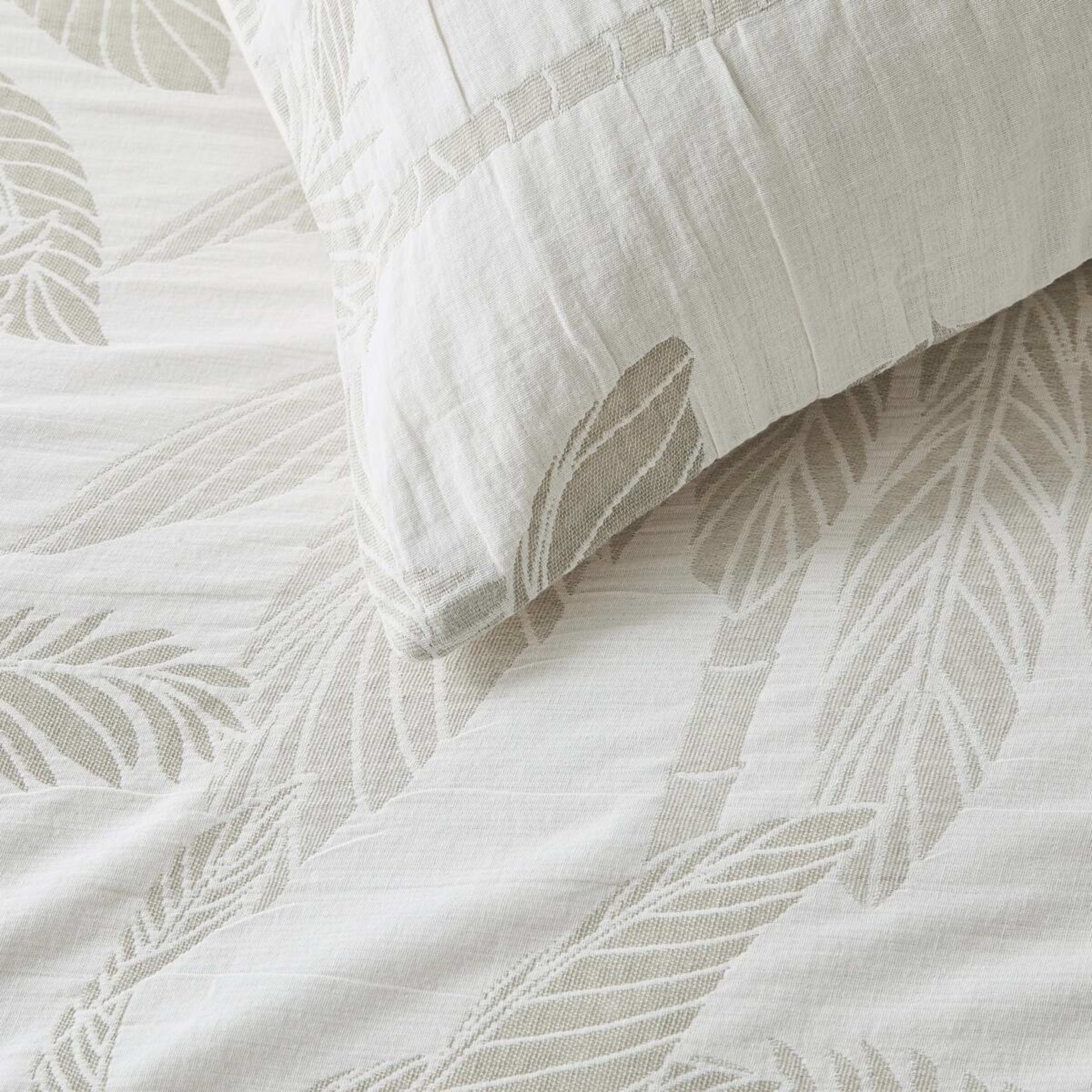 4 Palm Cotton Quilt Cover Set - Super King Bed, 4 of 6