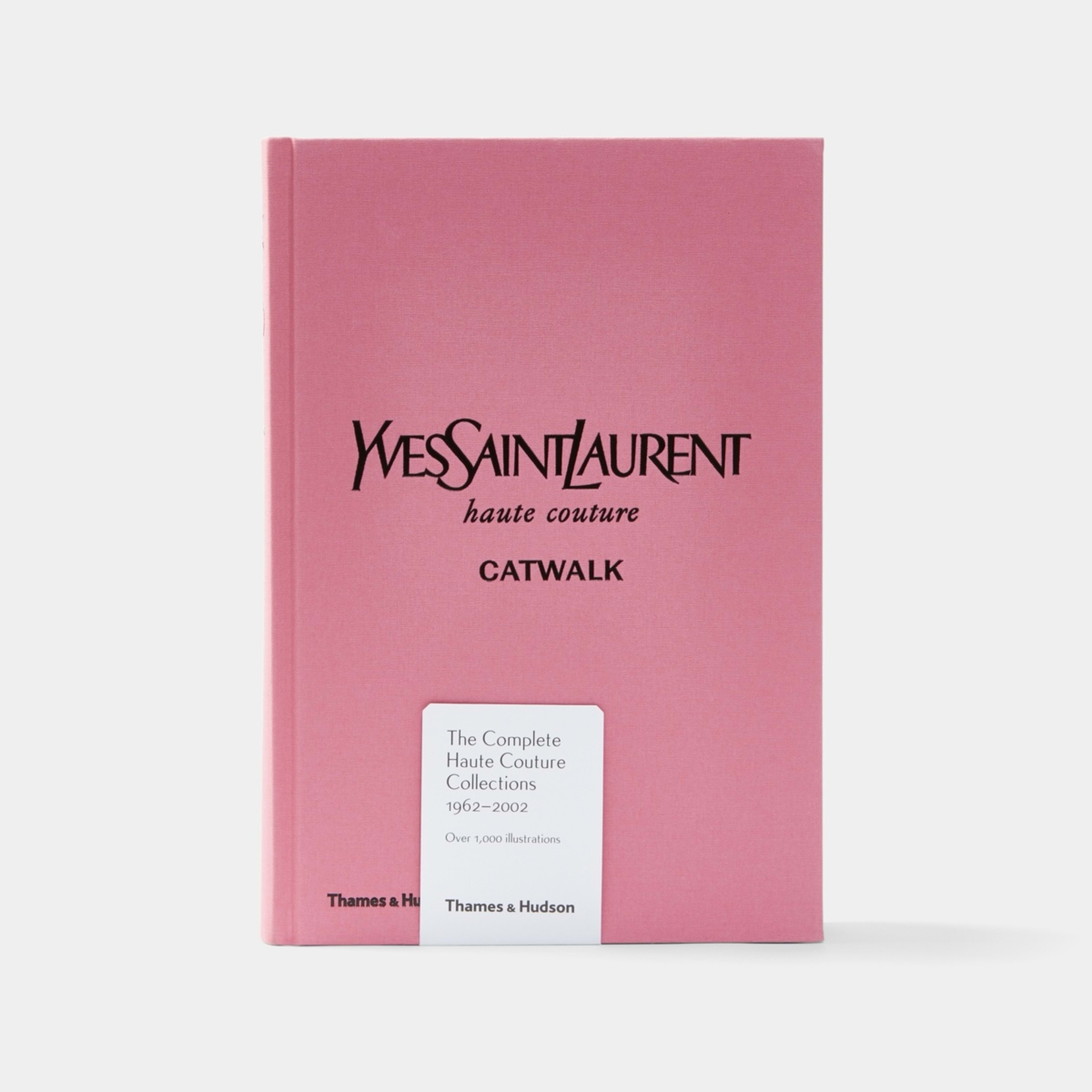 1 Yves Saint Laurent Catwalk by Olivier Flaviano - Book