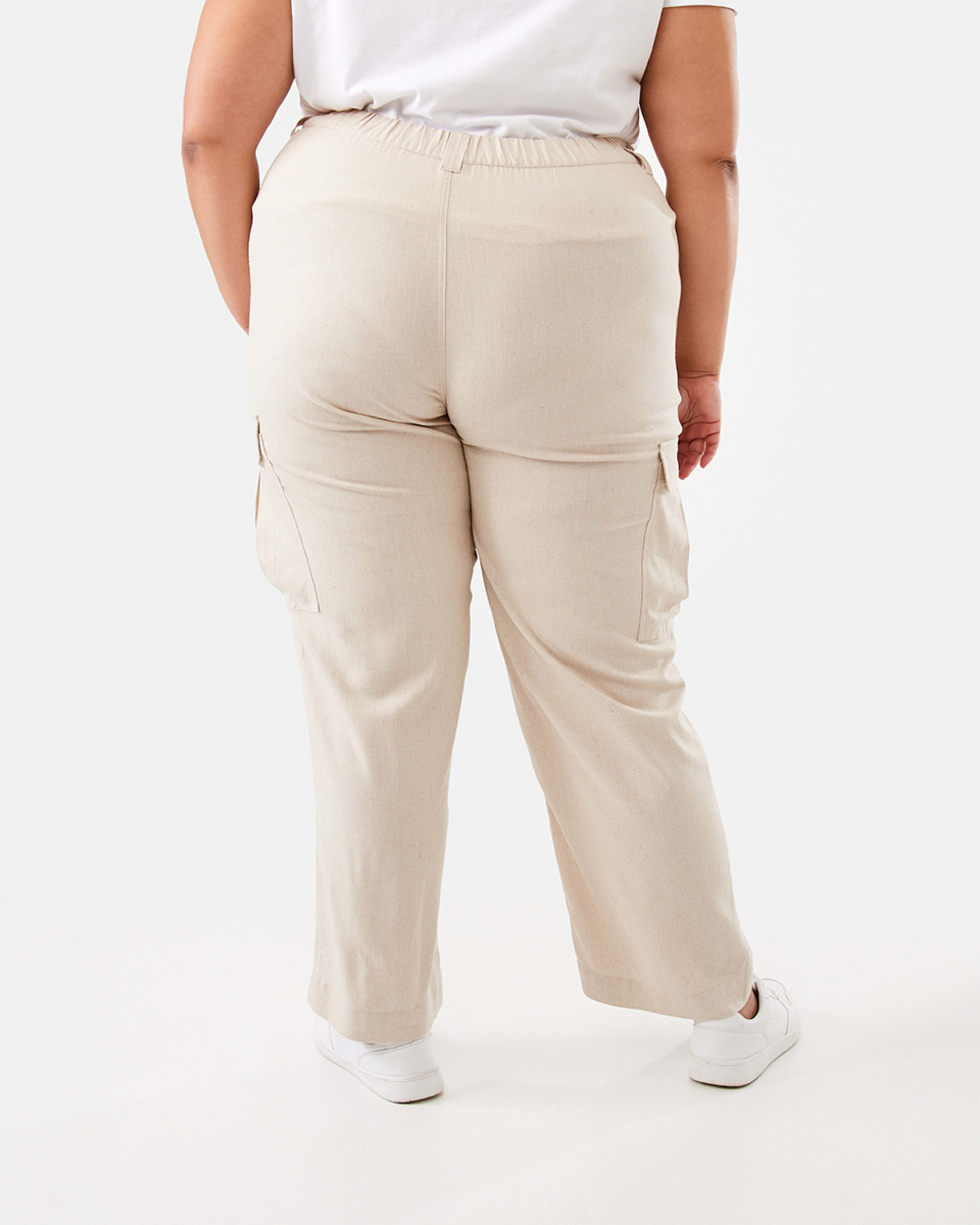 3 Curve Relaxed Cargo Pants Natural, 3 of 6