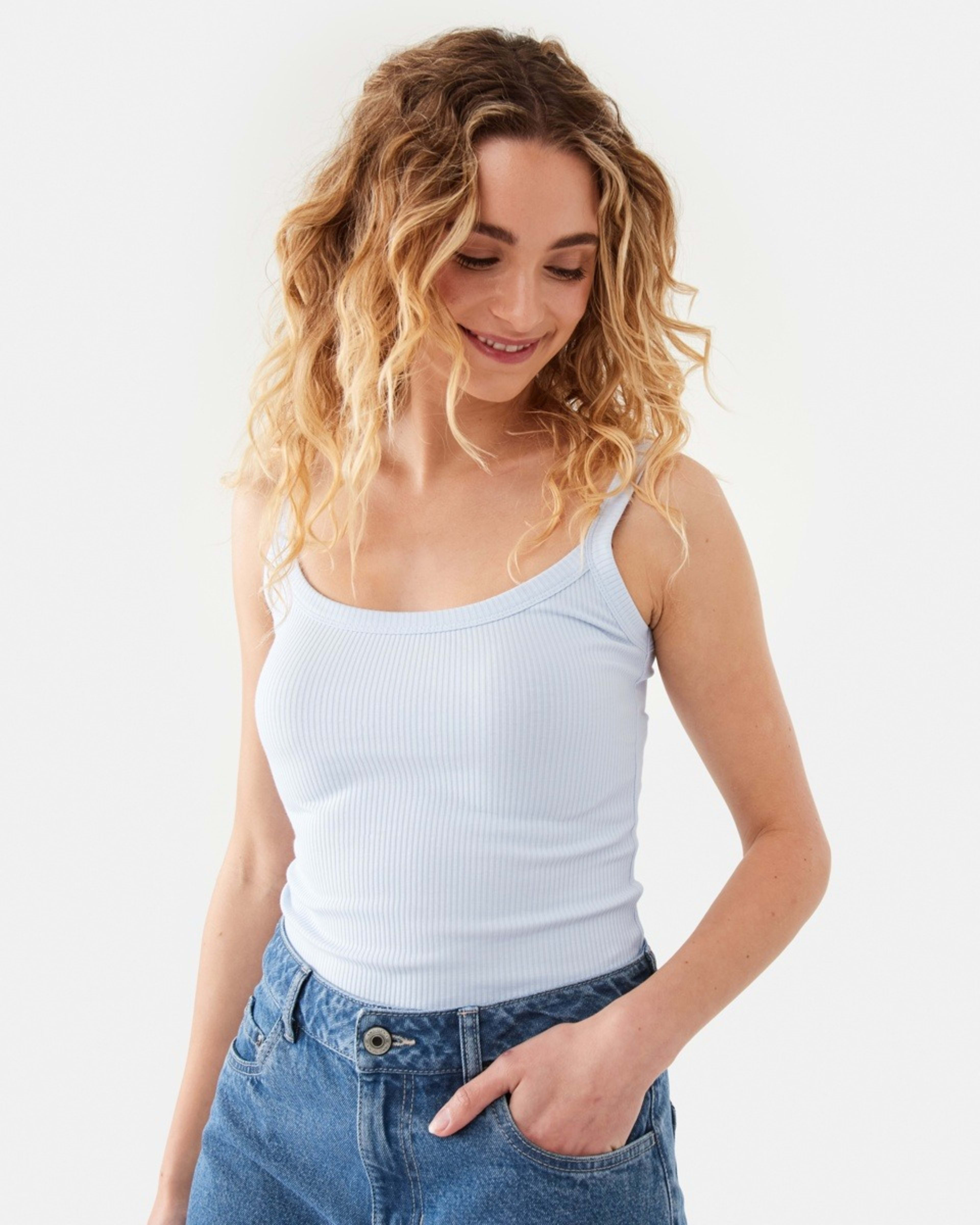 5 Sleeveless Rib Scoop Neck Cami Blu Bysde, 5 of 7