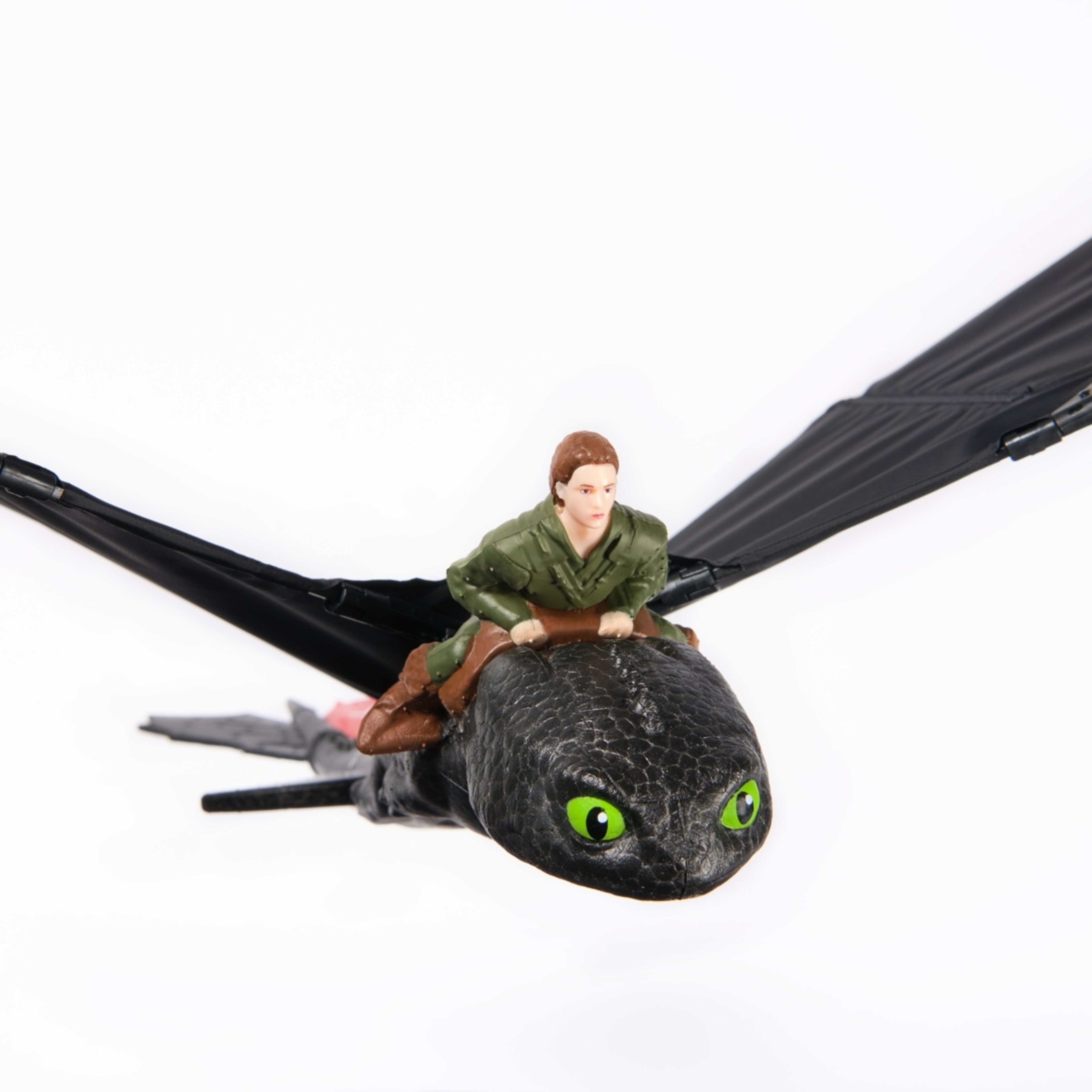 4 How To Train Your Dragon Real Flying Remote Control Toothless Action Figure, 4 of 10