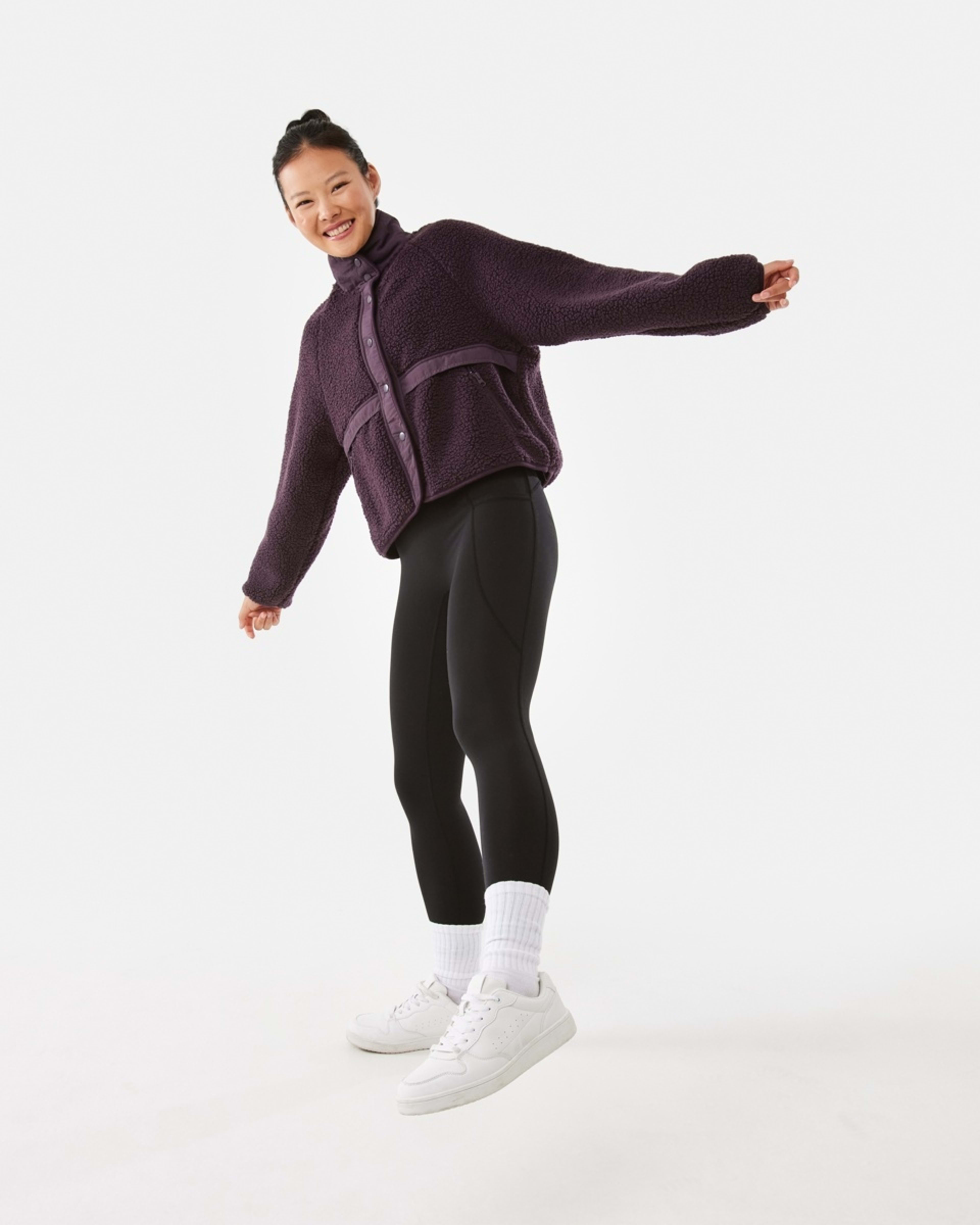 4 Active Womens Sherpa Patch Jacket Pur Raisin, 4 of 8
