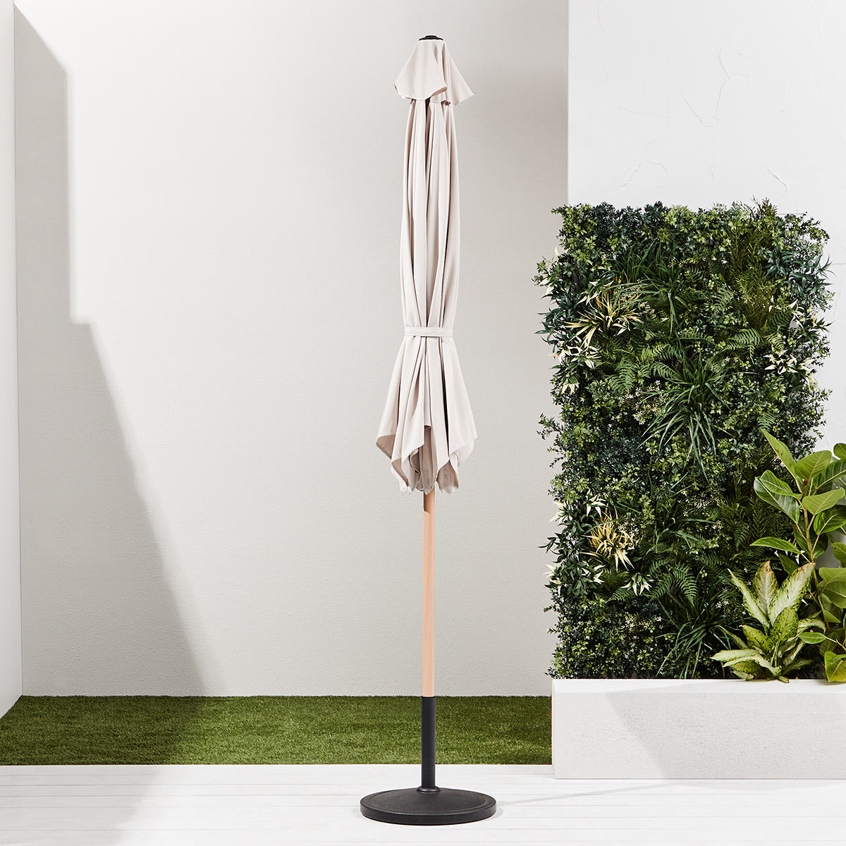 Hamptons 3m Market Umbrella Kmart