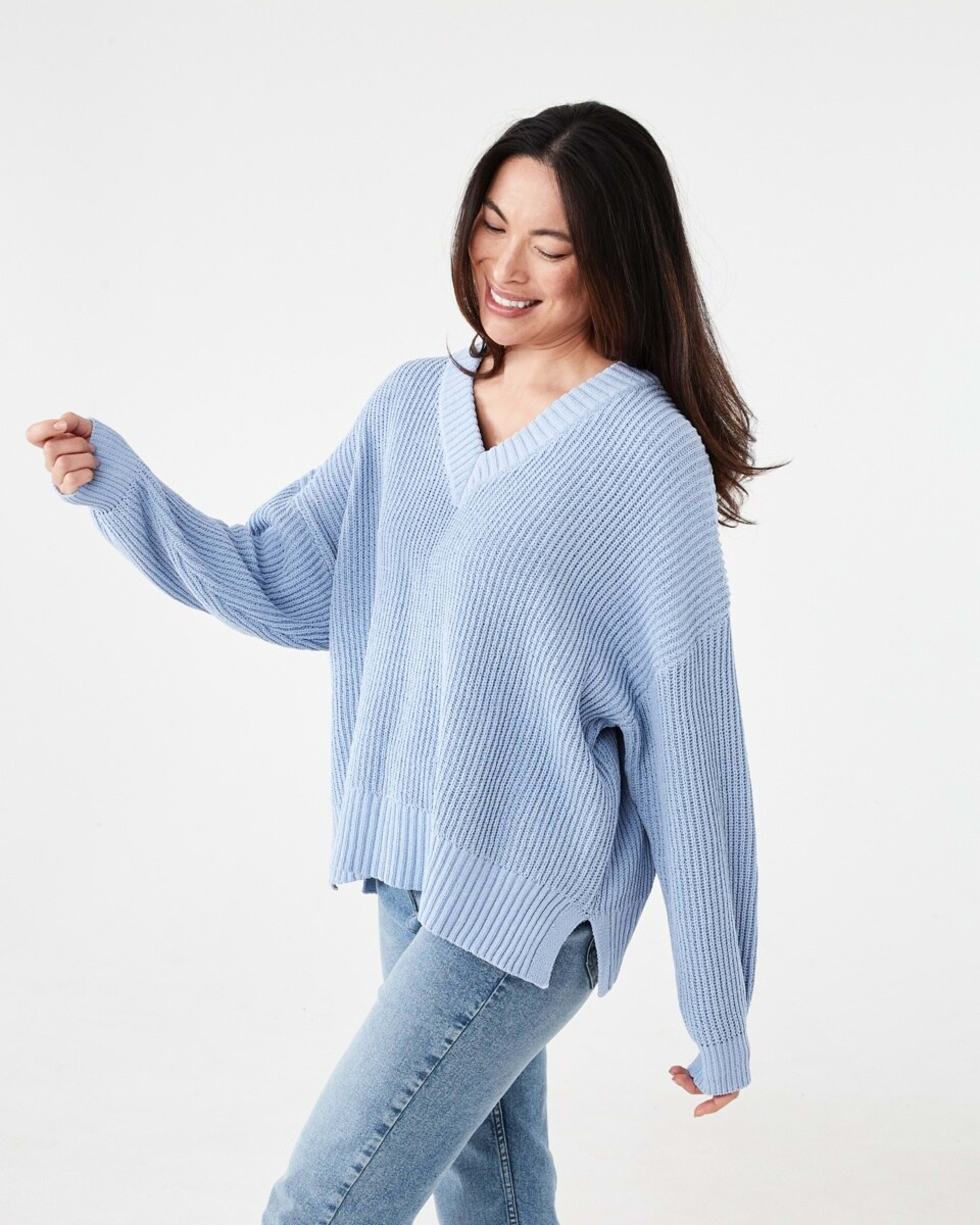 2 Chenille V-Neck Jumper HERON, 2 of 5