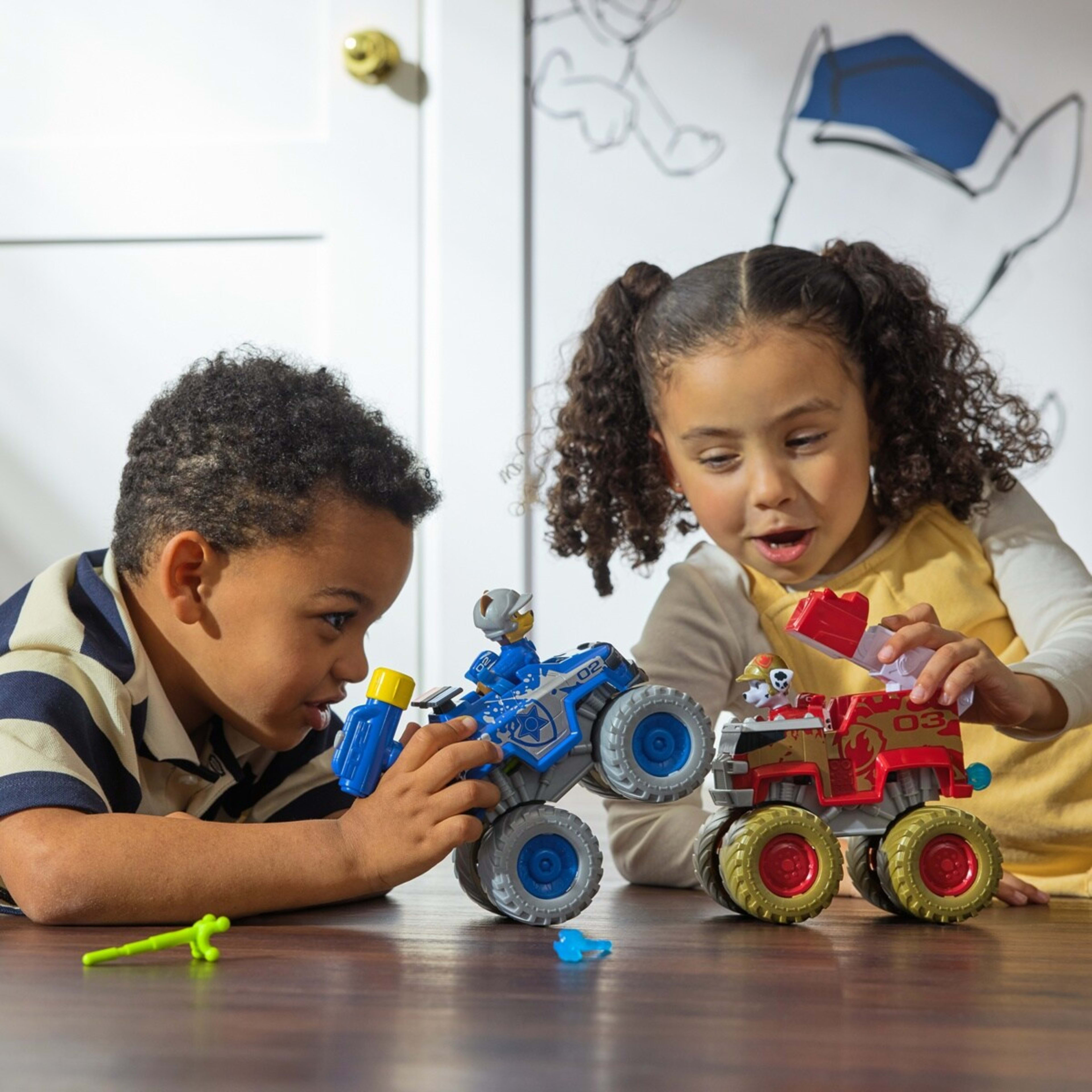 7 2 Pack PAW Patrol: The Mighty Movie Vehicle Set, 7 of 10