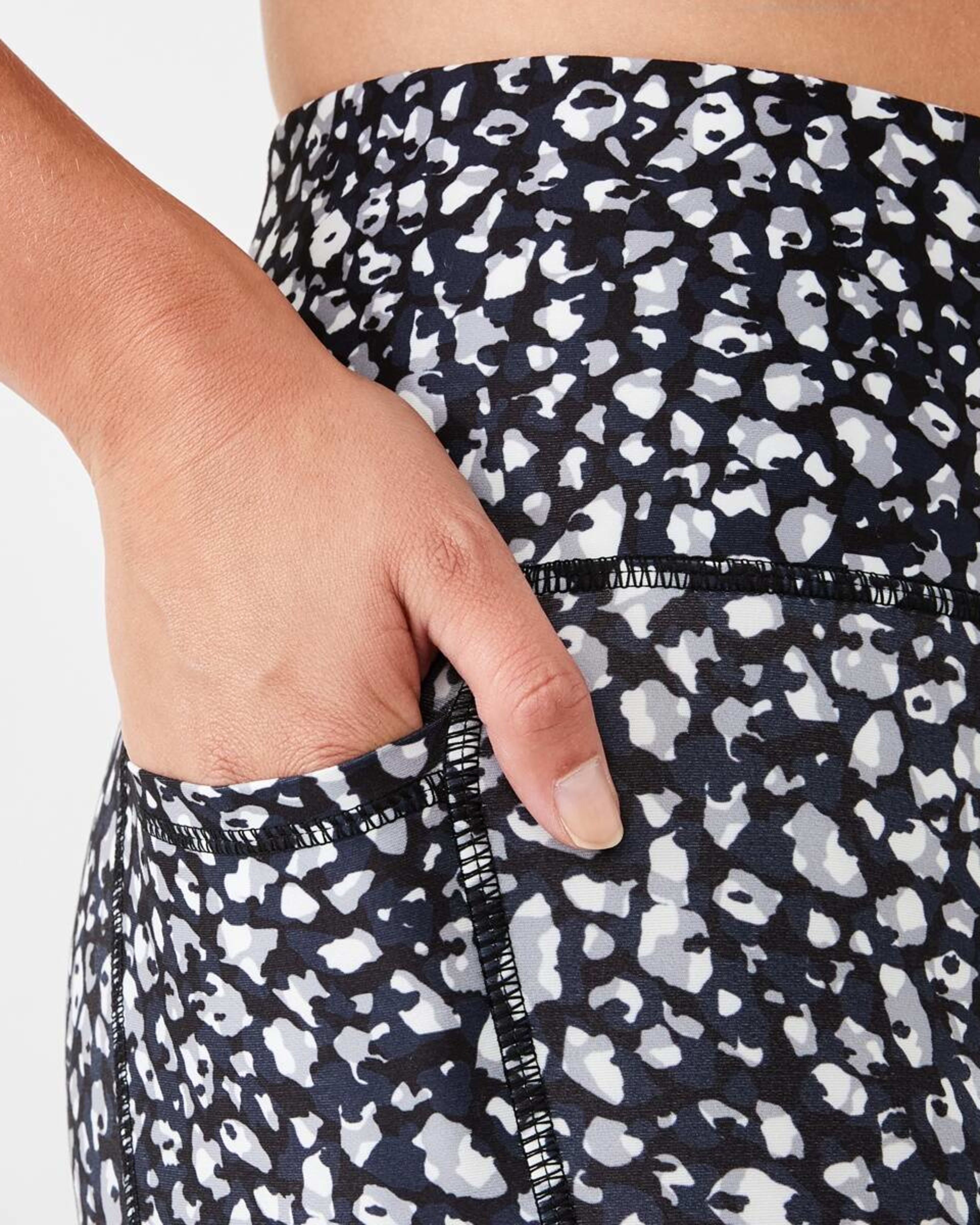 5 Active Womens Crop Print Leggings Blk Ocelot, 5 of 5