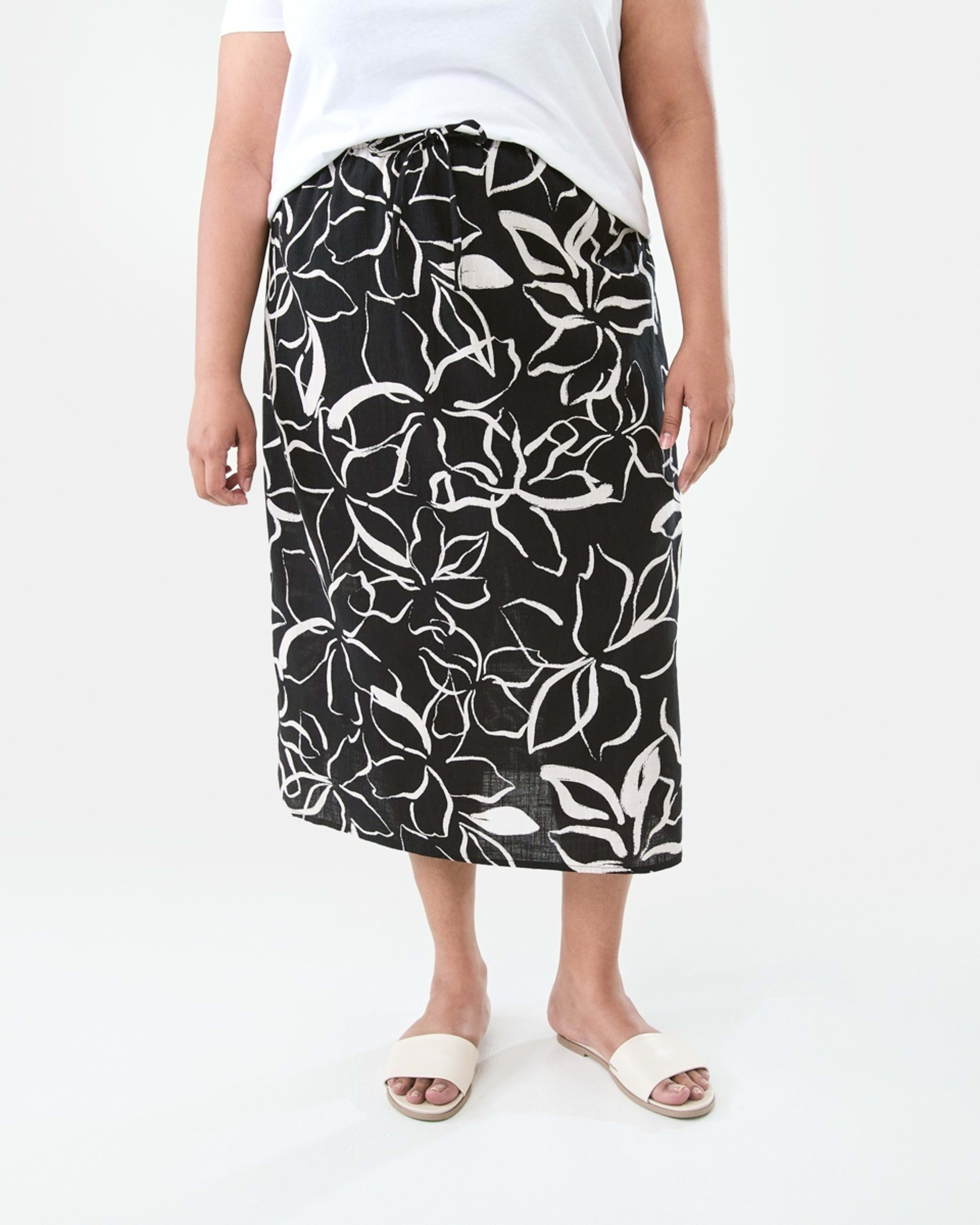 1 Curve Printed Relaxed Skirt Sktchflr B